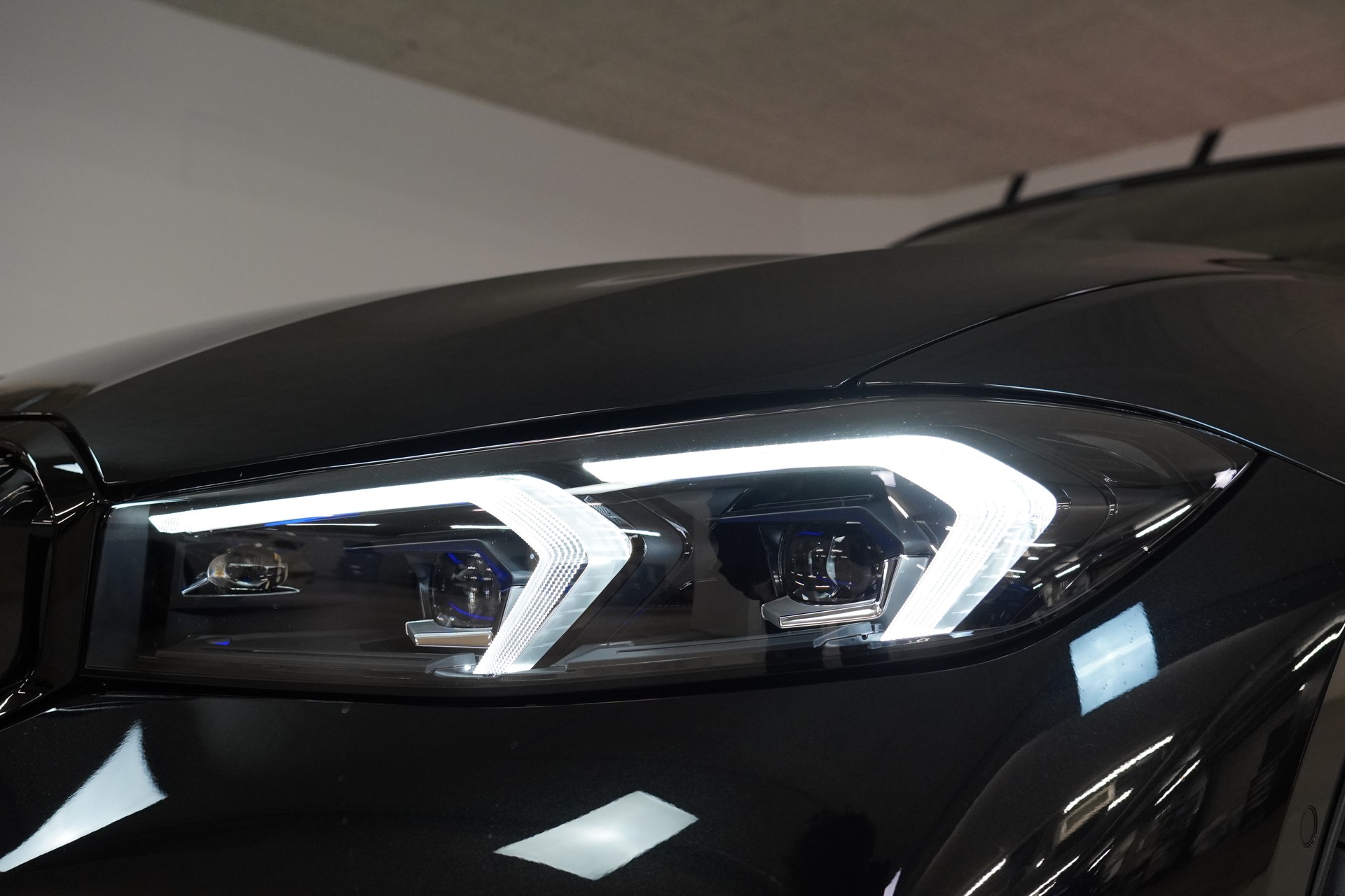 BMW-ALPINA D3 S BiTurbo Touring 3.0d xDrive Switch-Tronic - 9