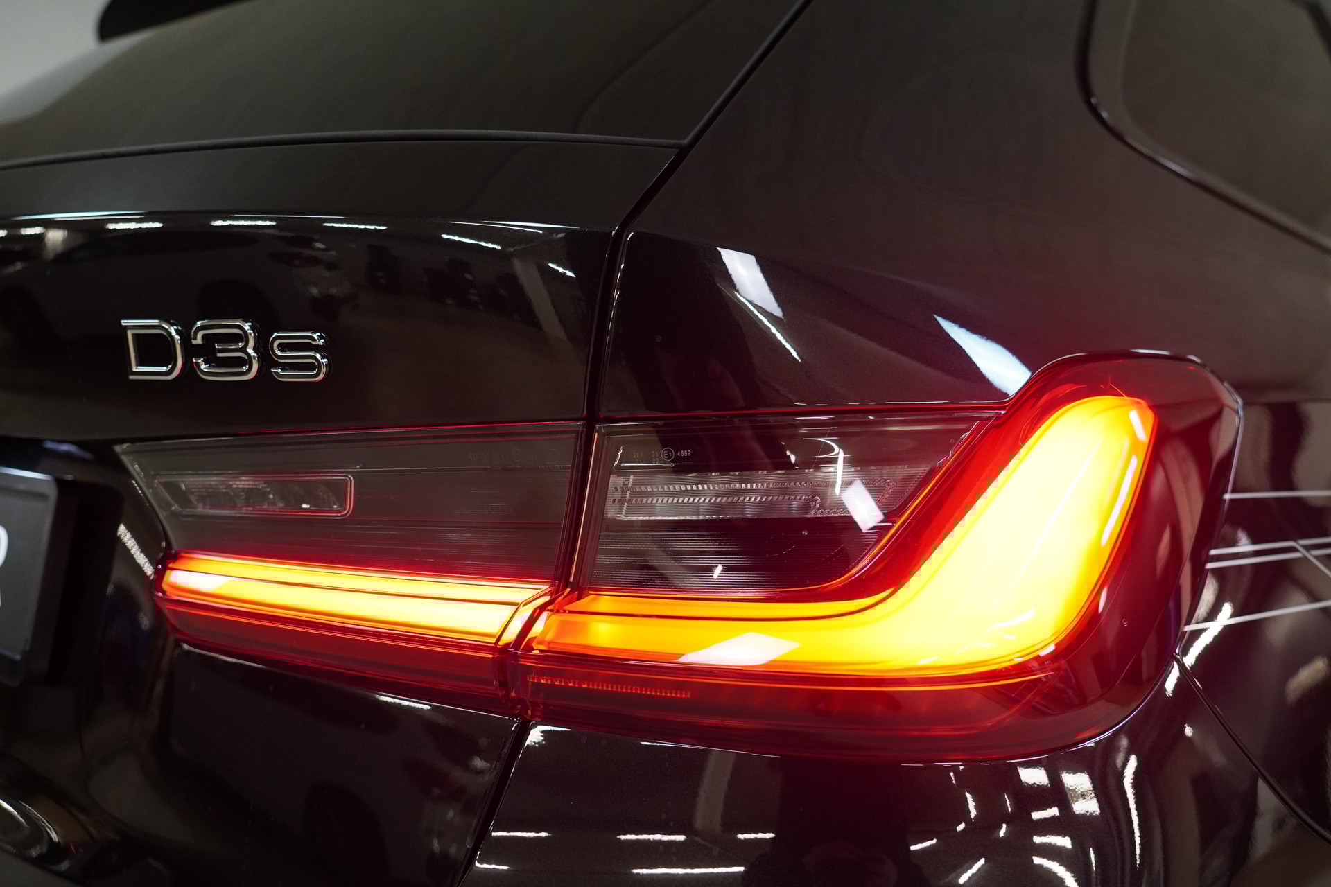 BMW-ALPINA D3 S BiTurbo Touring 3.0d xDrive Switch-Tronic - 16