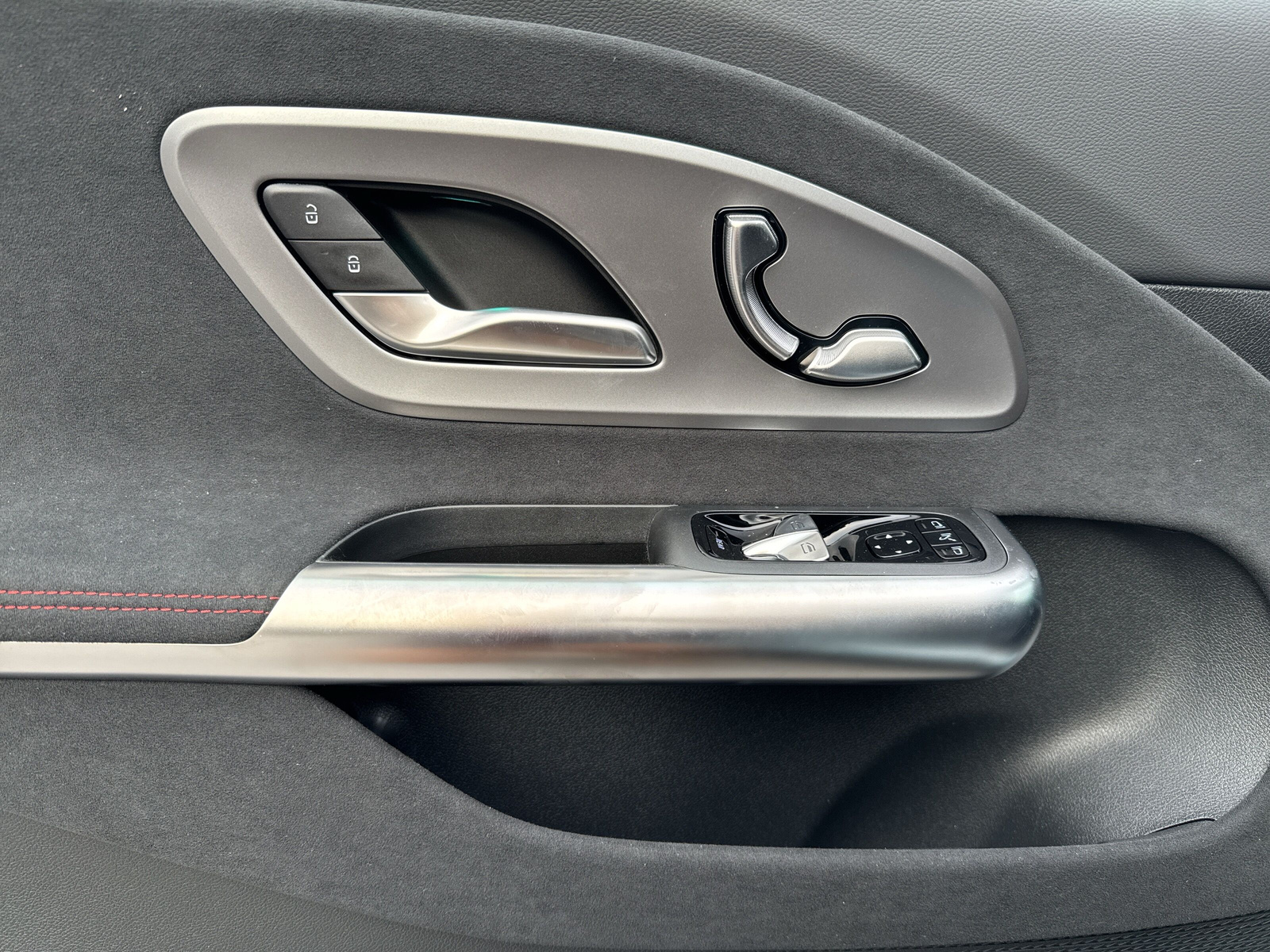 MERCEDES-BENZ CLA 220 8G-DCT 4Matic - 12