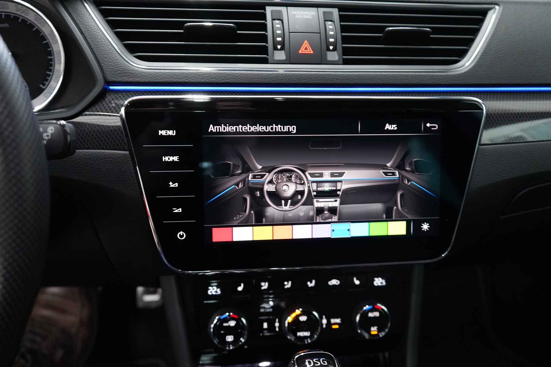 SKODA Superb Combi 2.0 TSI SportLine+ DSG 4x4 / ABT 336 Ps ** - 23