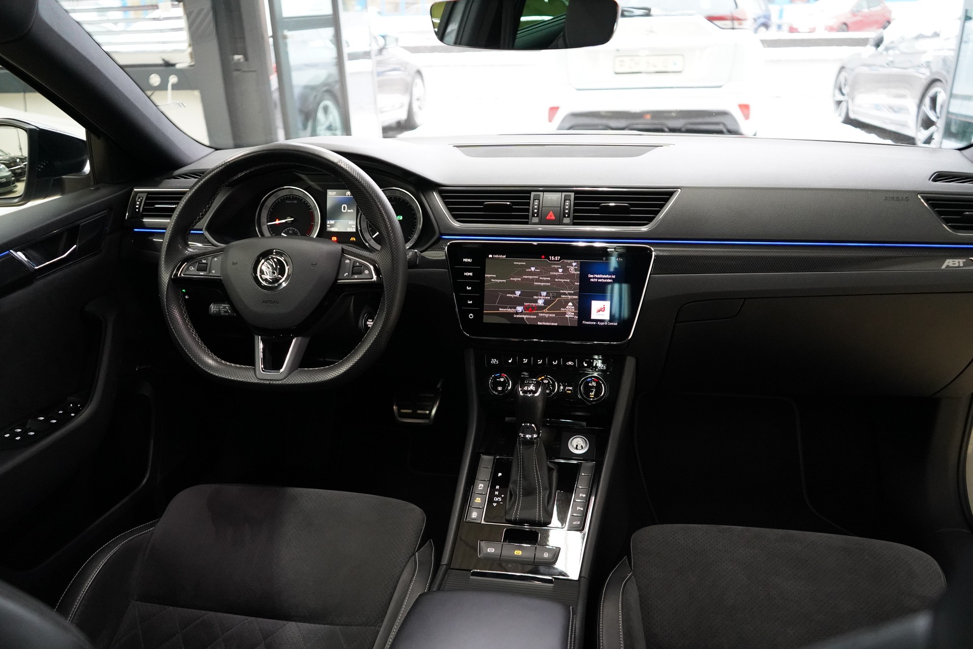 SKODA Superb Combi 2.0 TSI SportLine+ DSG 4x4 / ABT 336 Ps ** - 28