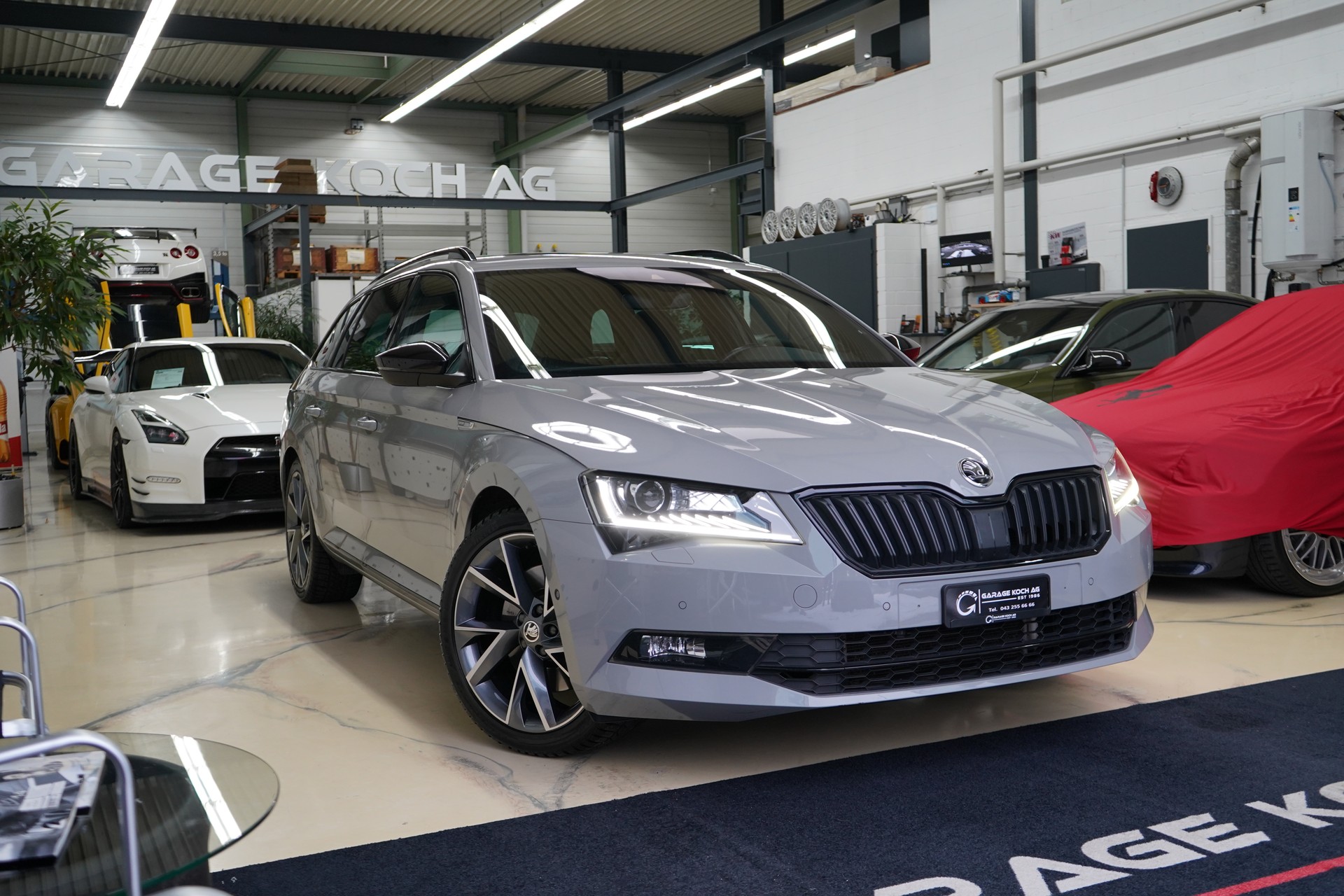 SKODA Superb Combi 2.0 TSI SportLine+ DSG 4x4 / ABT 336 Ps ** - 10