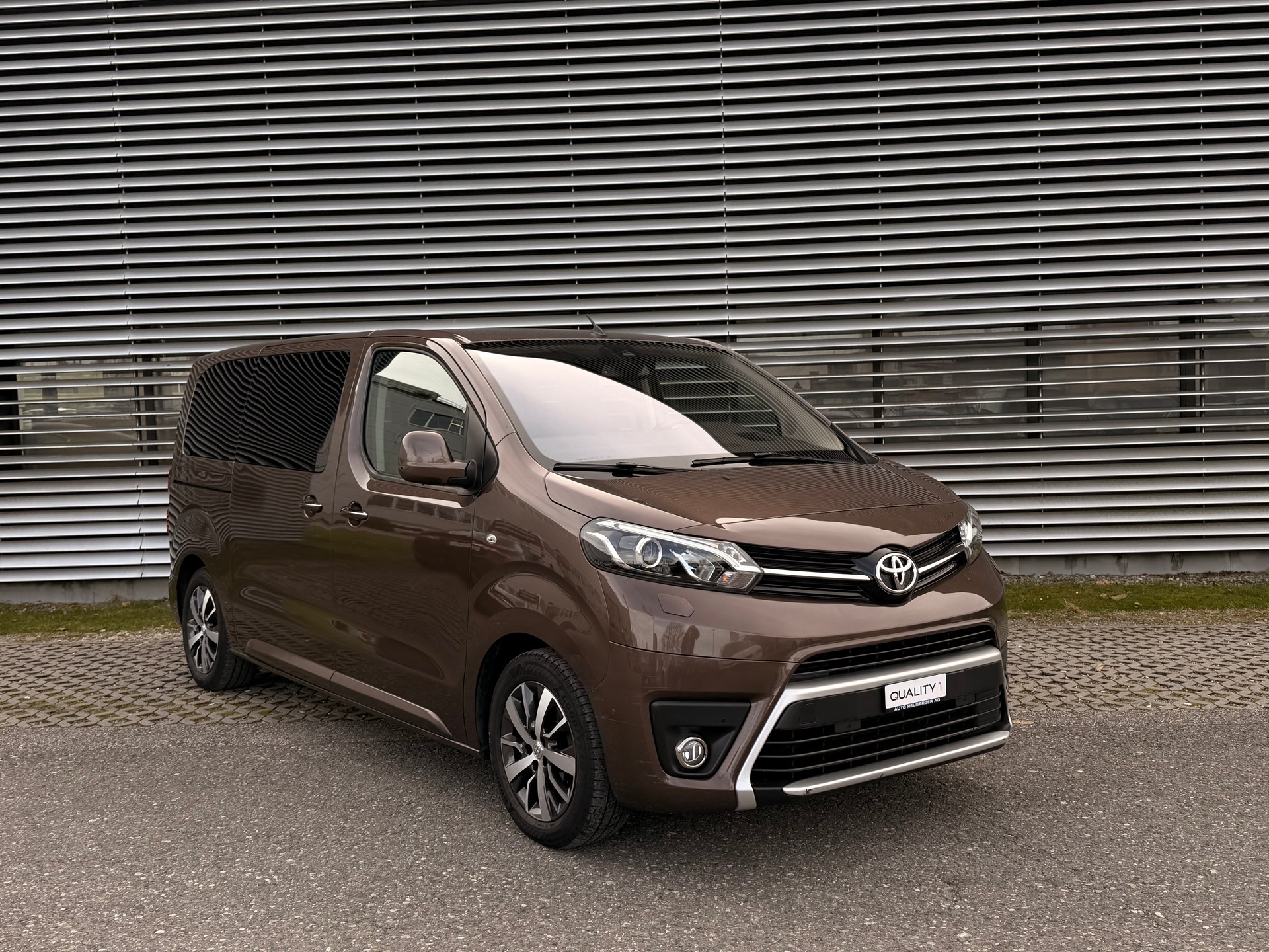 TOYOTA Proace Verso 2.0 D-4D VIP L1 Automatic