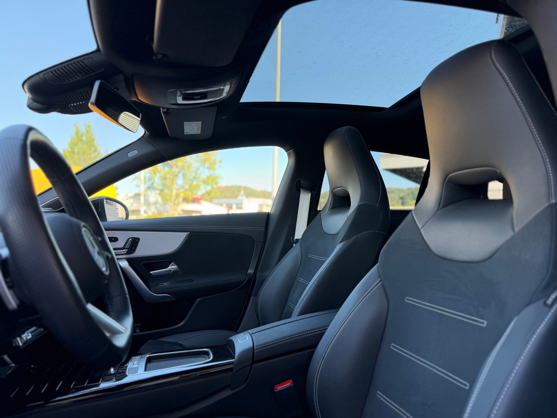 MERCEDES-BENZ CLA Shooting Brake 250 AMG Line 4Matic 8G-DCT - 5