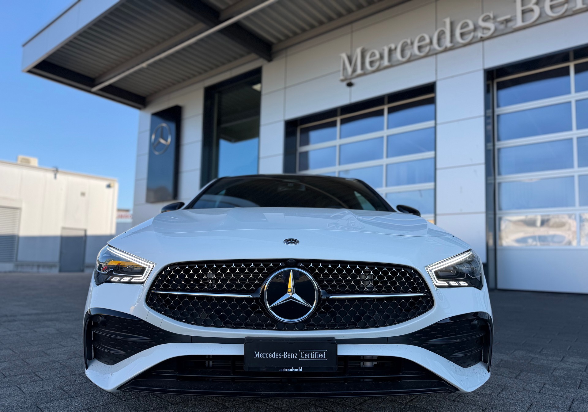 MERCEDES-BENZ CLA Shooting Brake 250 AMG Line 4Matic 8G-DCT - 3