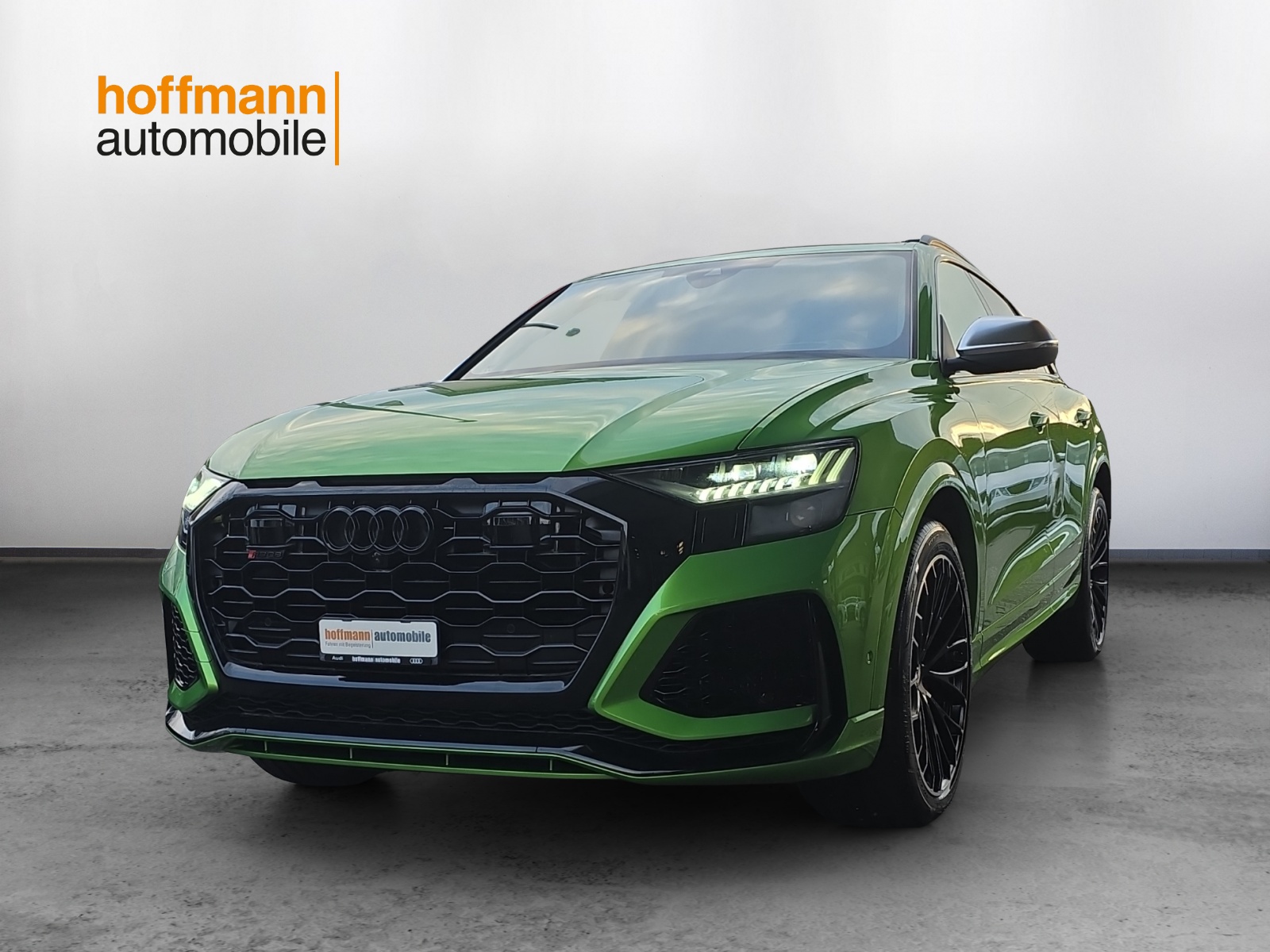 AUDI RSQ8 quattro tiptronic
