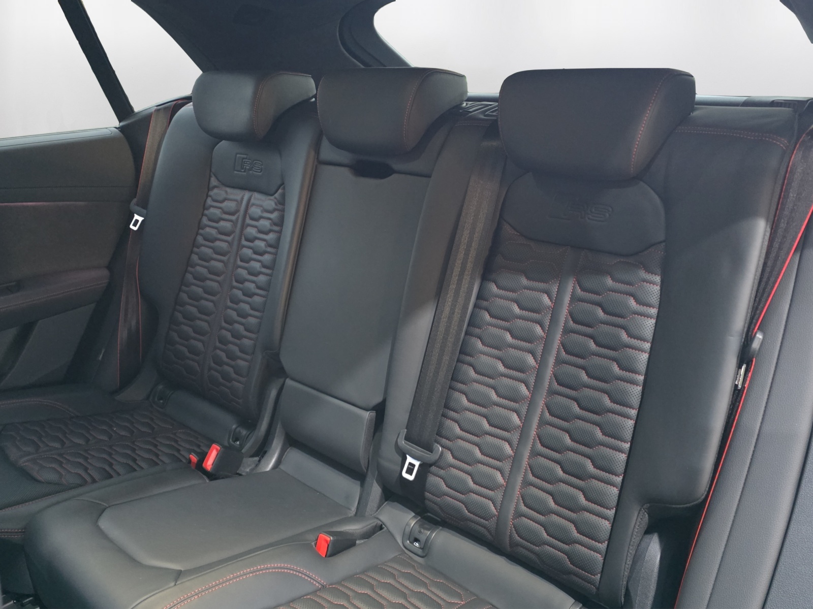 AUDI RSQ8 quattro tiptronic - 11