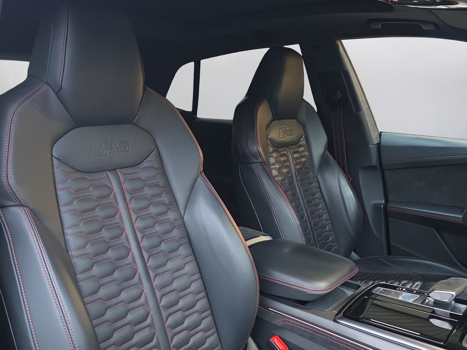 AUDI RSQ8 quattro tiptronic - 14