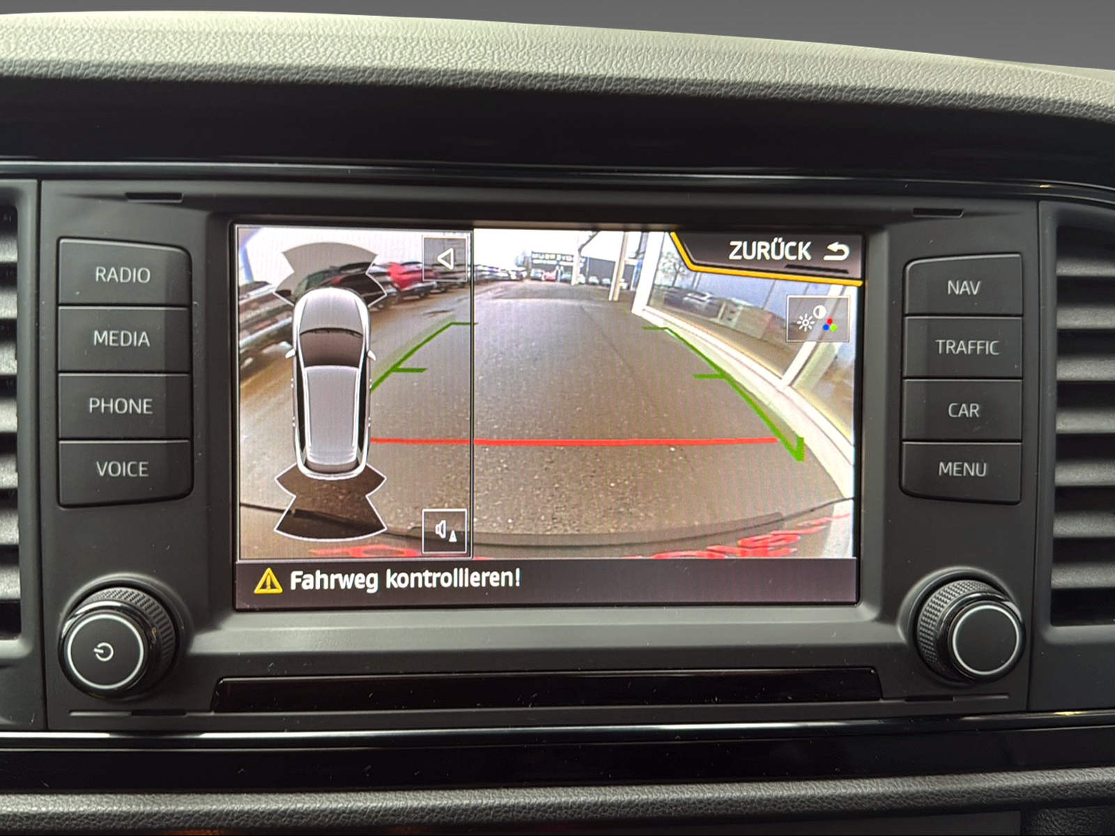 SEAT Leon ST 2.0 TSI 290 Cupra DSG - 11