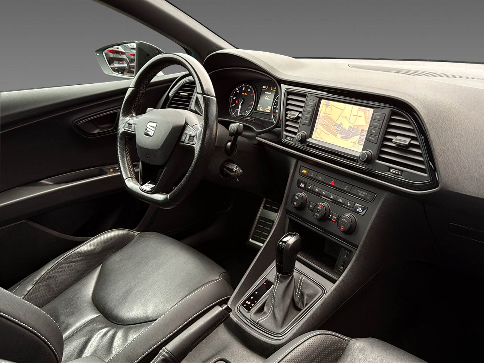 SEAT Leon ST 2.0 TSI 290 Cupra DSG - 6