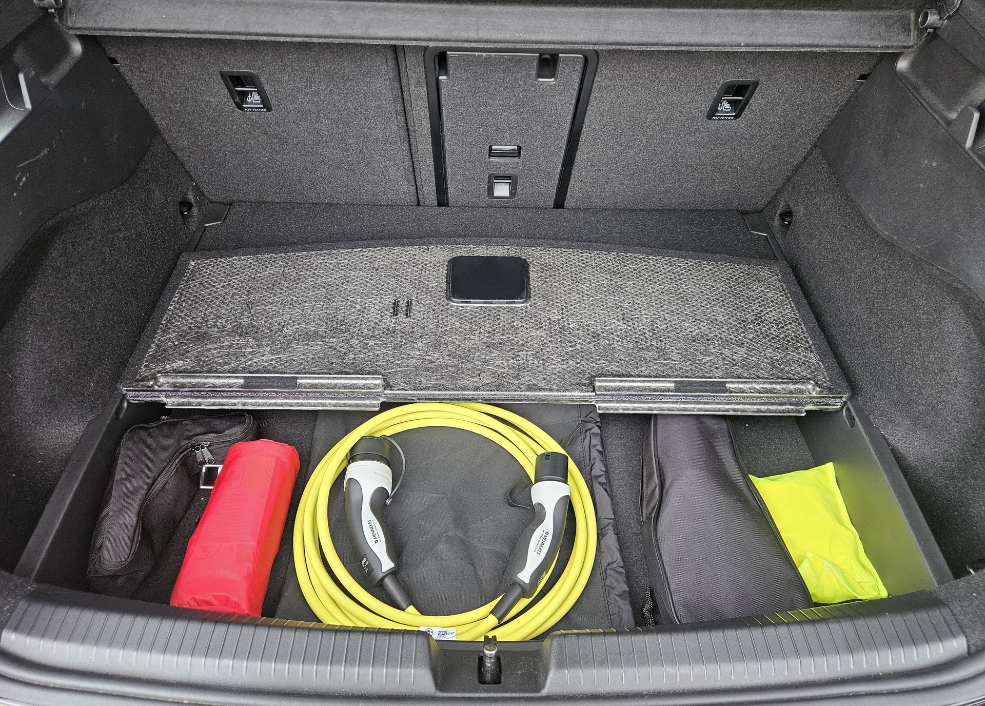 VW ID.3 GTX Performance 79 kWh GTX United mit Wärmepumpe und Anhängerkupplung für den Fahrradträger - 31
