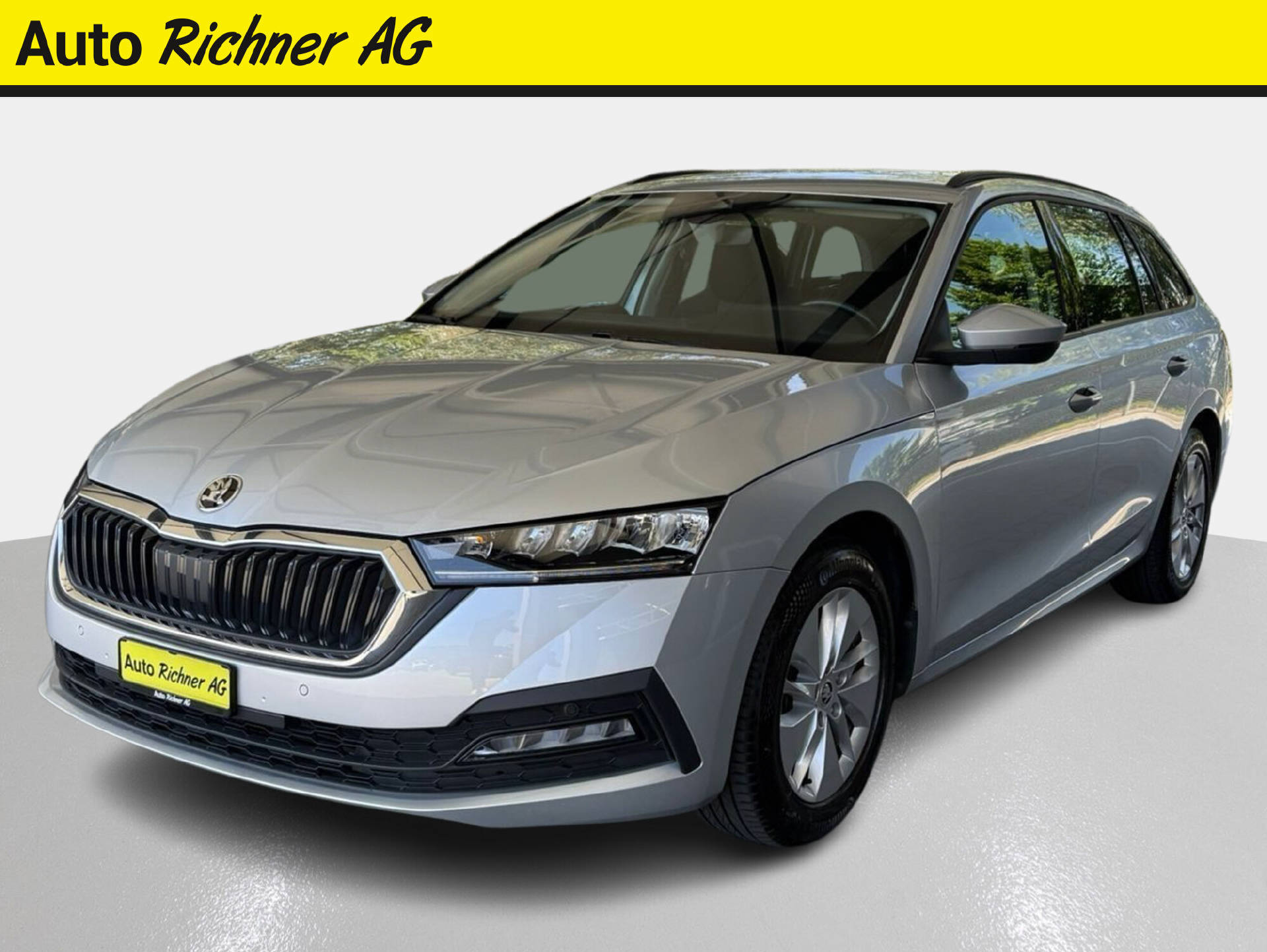 SKODA Octavia Combi 2.0 TDI Ambition 4×4 DSG-1