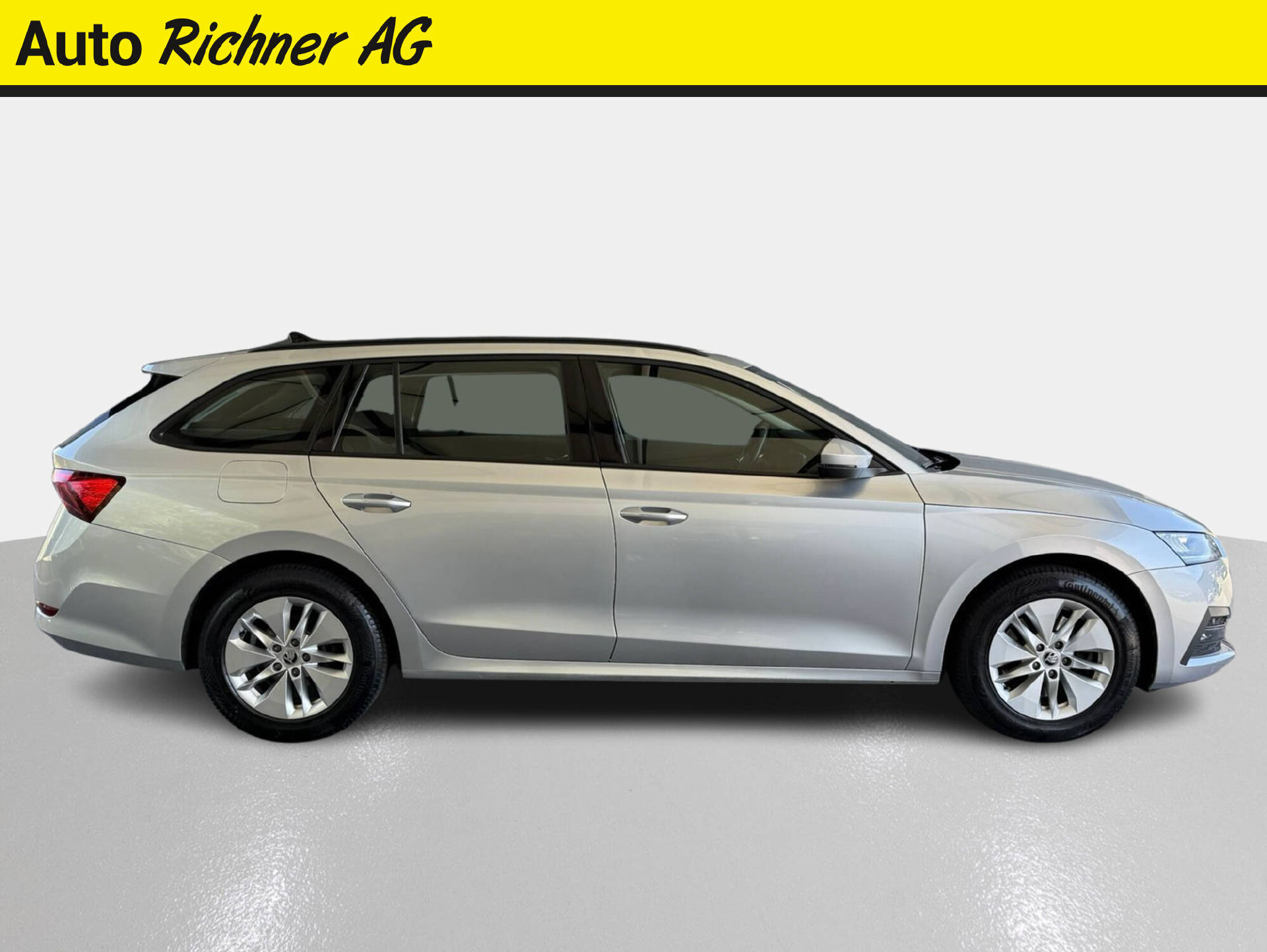 SKODA Octavia Combi 2.0 TDI Ambition 4×4 DSG-2