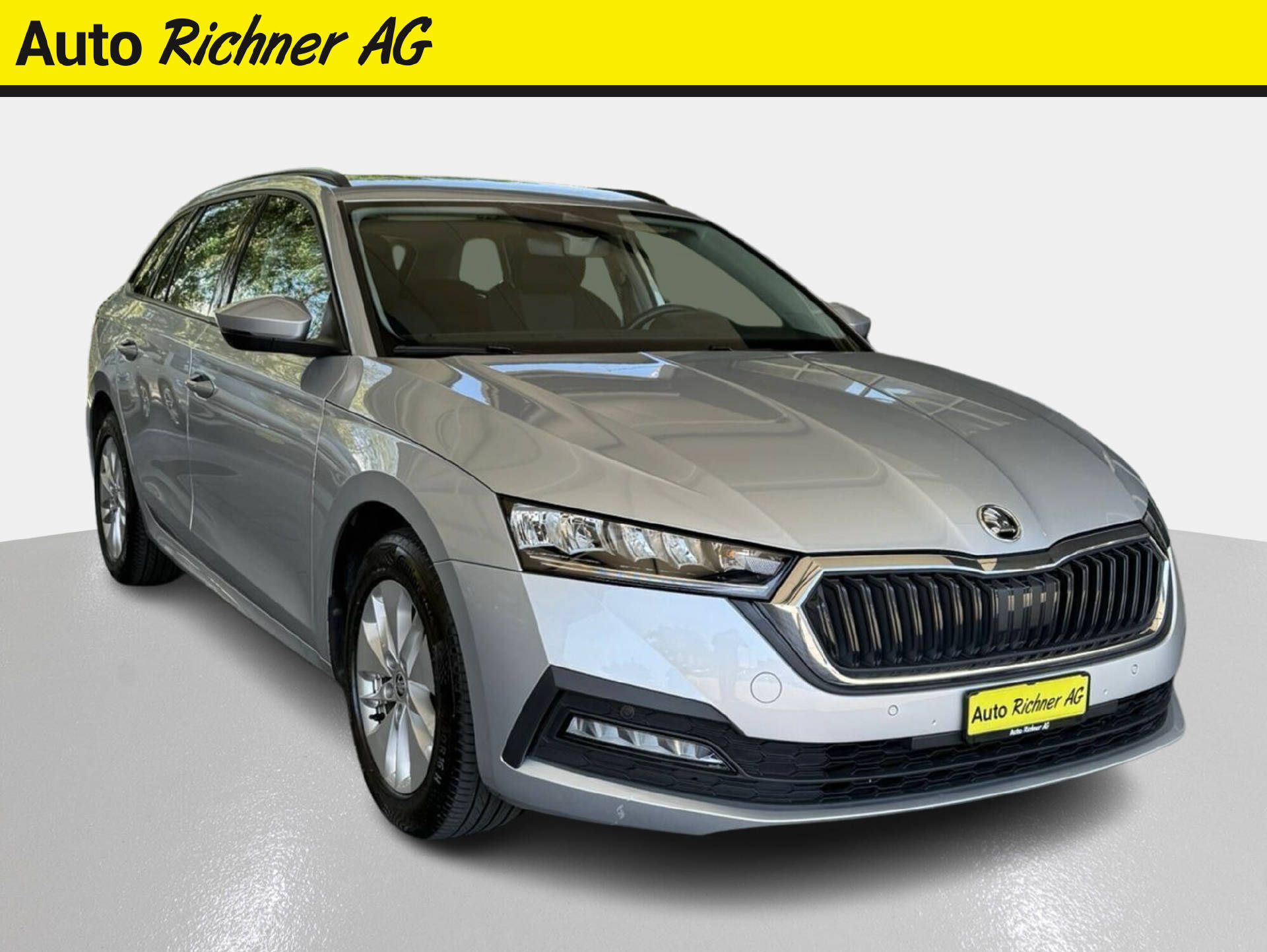 SKODA Octavia Combi 2.0 TDI Ambition 4×4 DSG-0