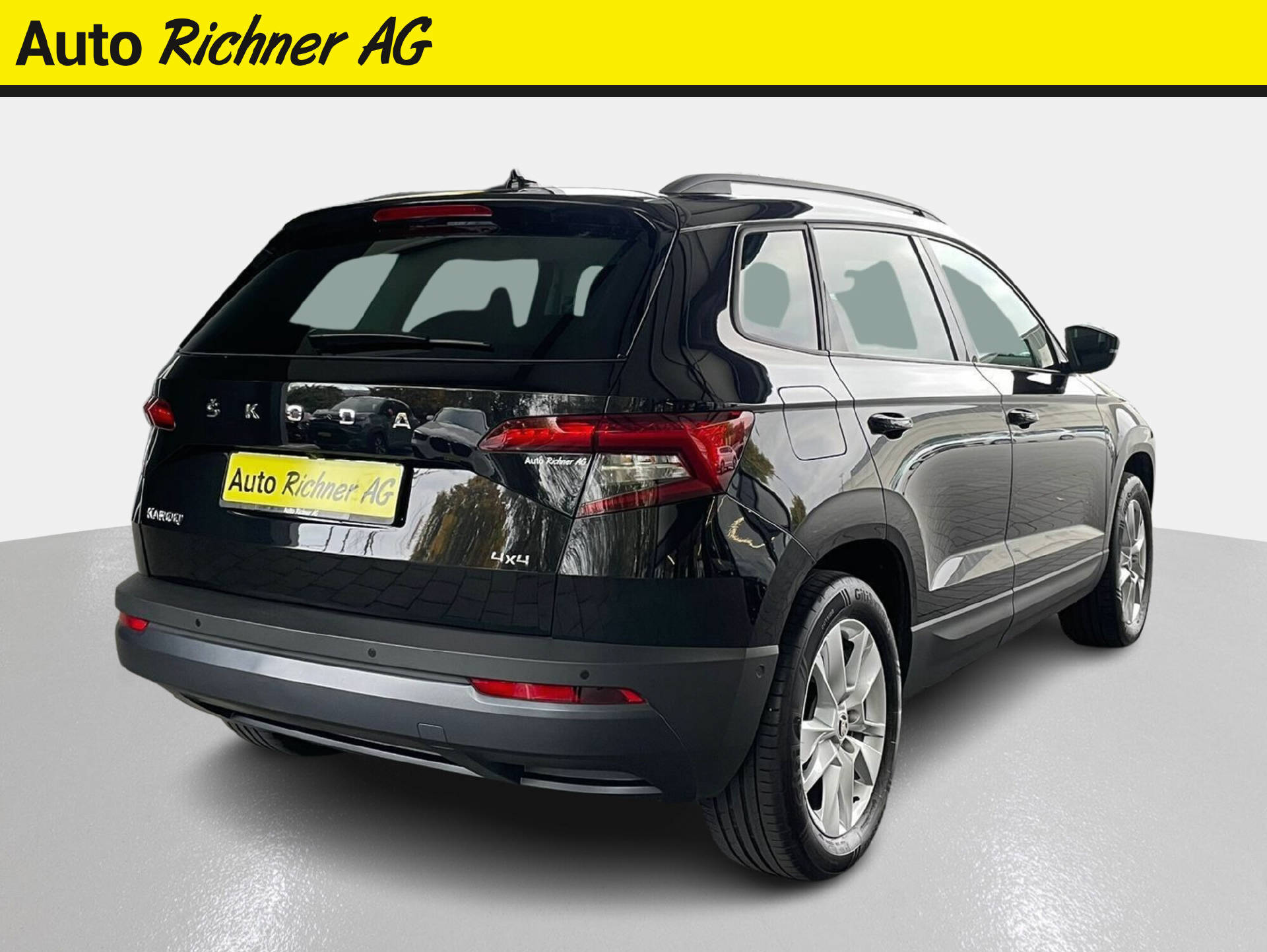 SKODA Karoq 2.0 TDI Style 4×4 DSG-3