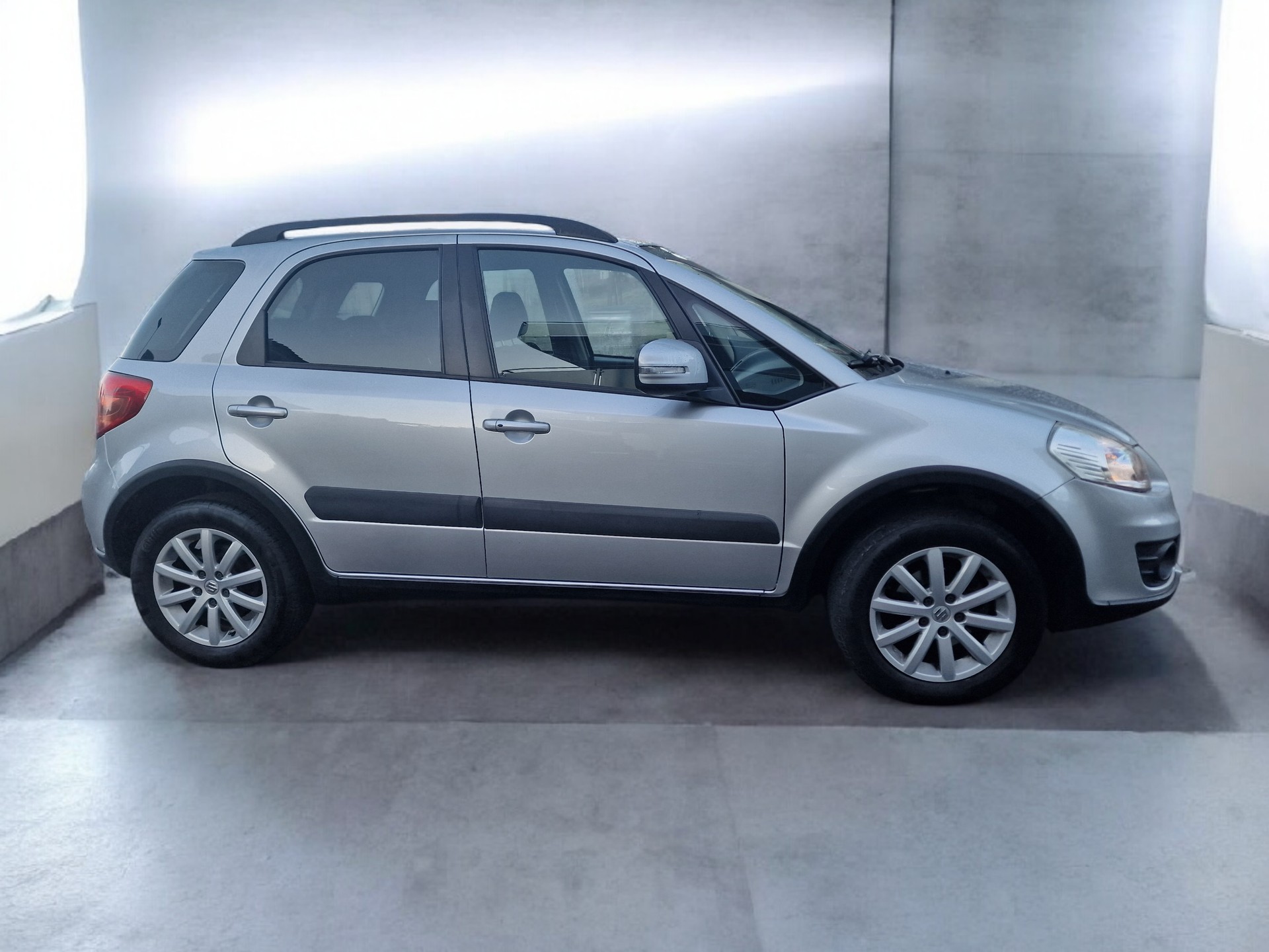 SUZUKI SX4 1.6 16V GL 4WD MFK Neu 8xRad 12Mt Gara - 5