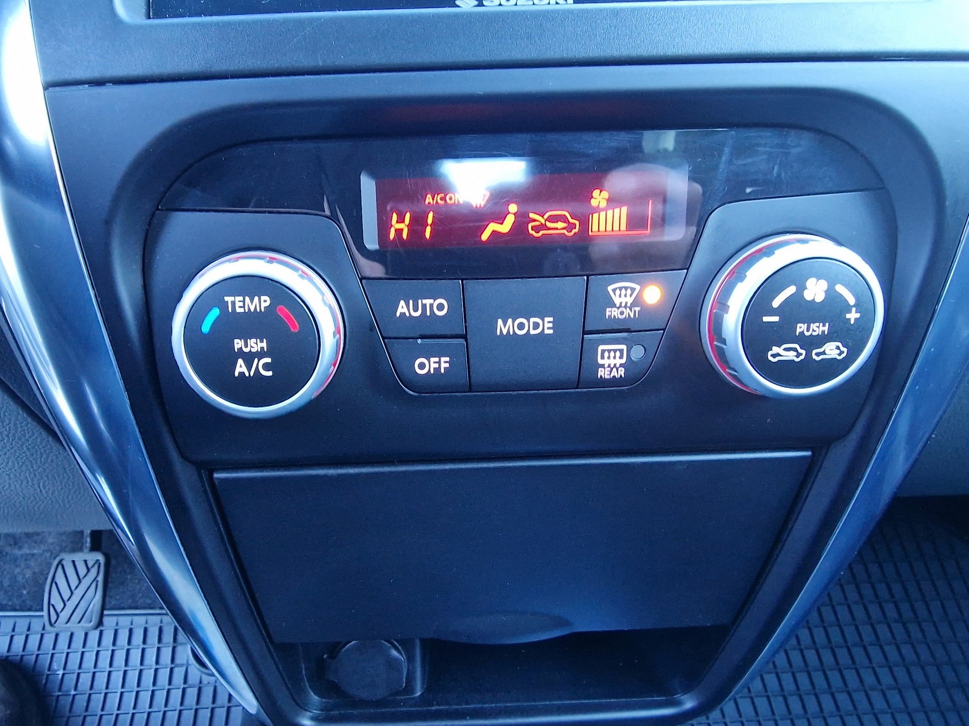 SUZUKI SX4 1.6 16V GL 4WD MFK Neu 8xRad 12Mt Gara - 15