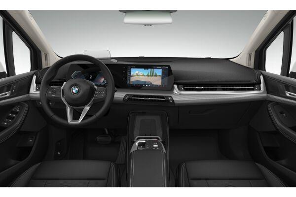 BMW 218i Active Tourer - 4