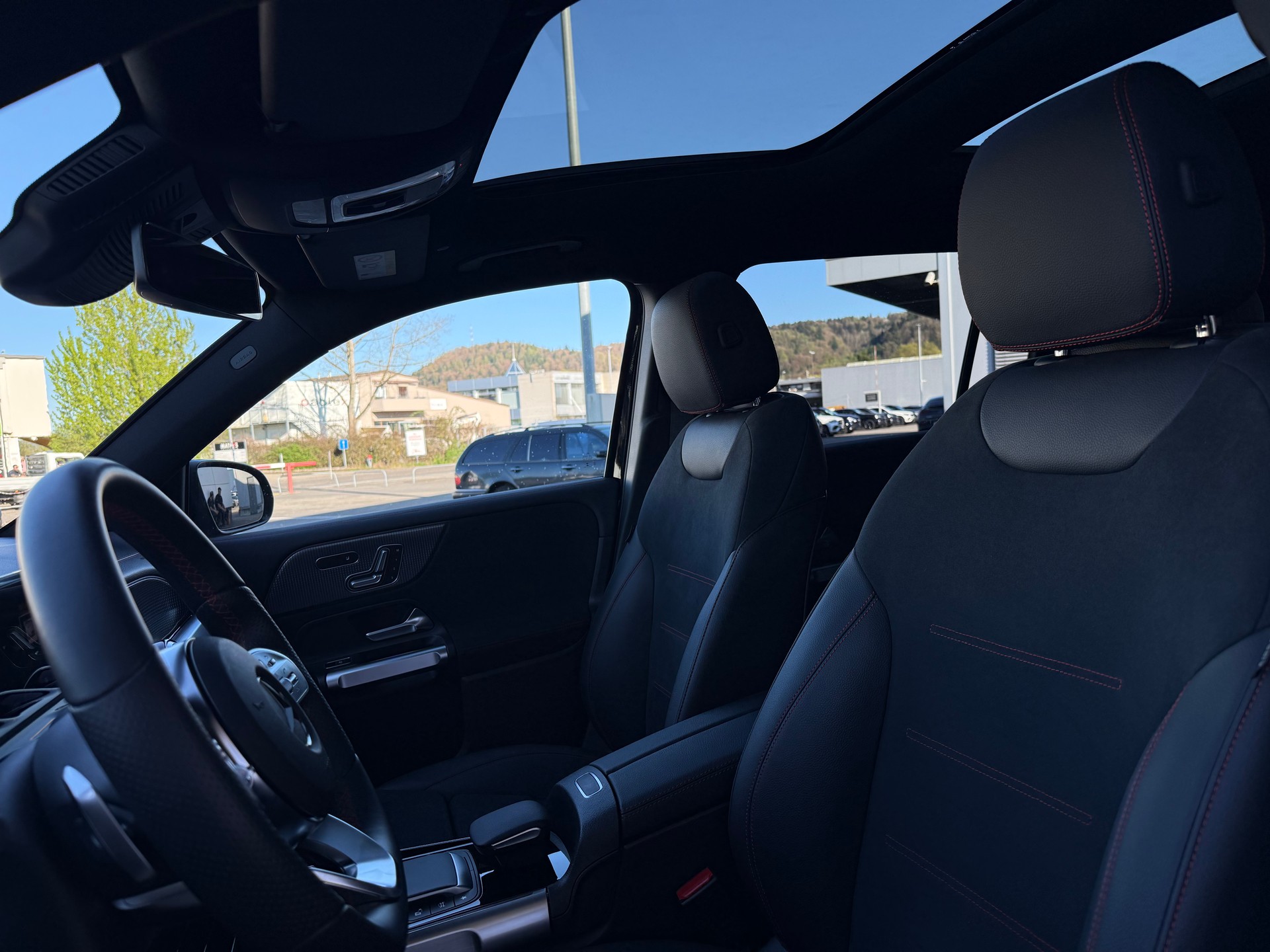 MERCEDES-BENZ EQB 350 AMG Line 4Matic - 5