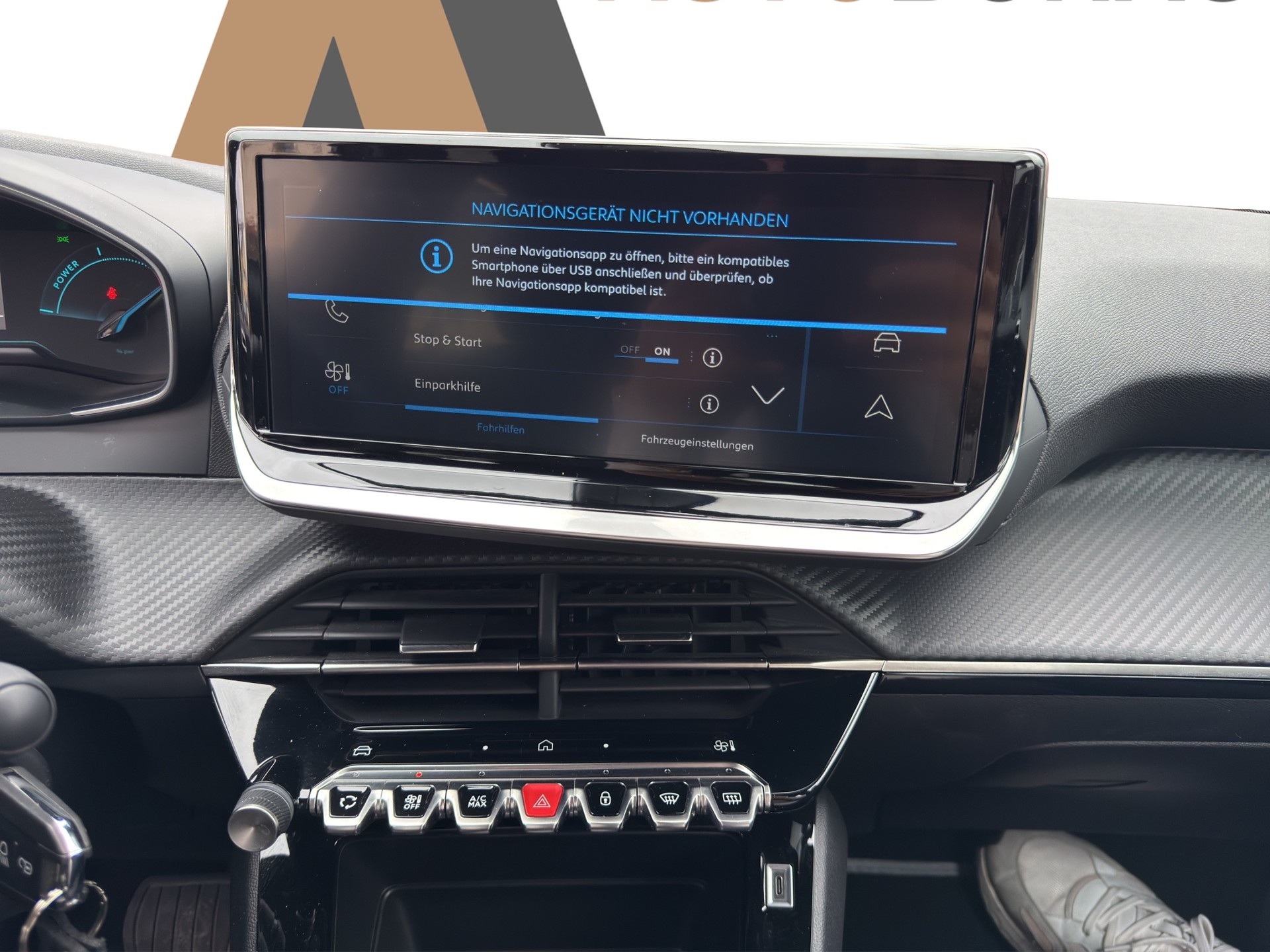 PEUGEOT 2008 1.2 Hybrid 145 Style - 23