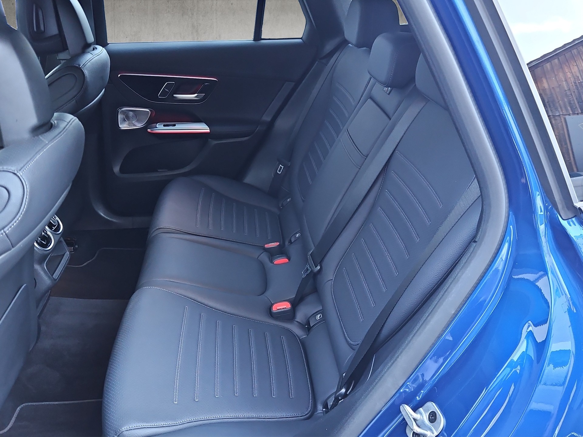 MERCEDES-BENZ GLC 300 de AMG Line 4matic - 11