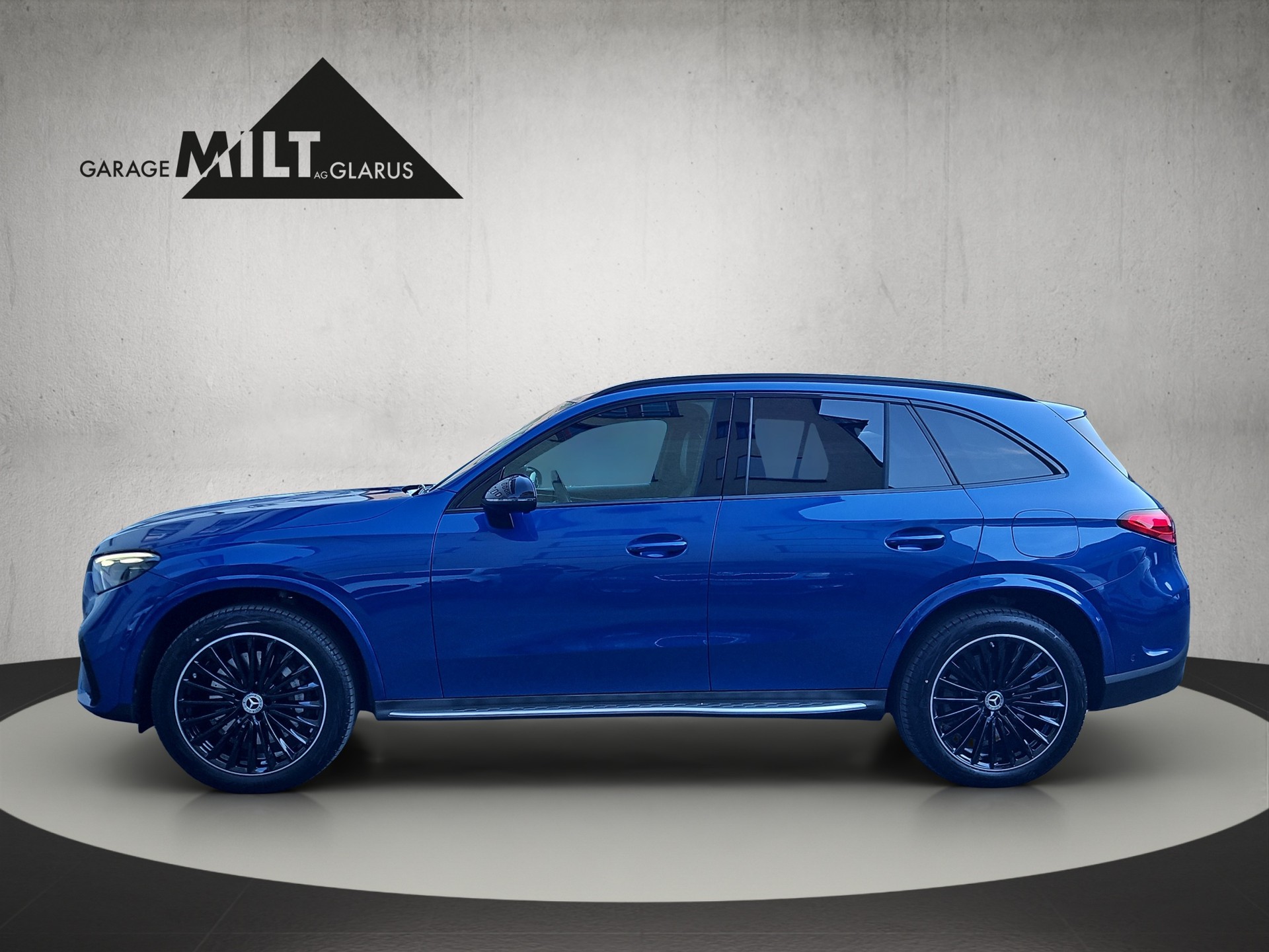 MERCEDES-BENZ GLC 300 de AMG Line 4matic - 4