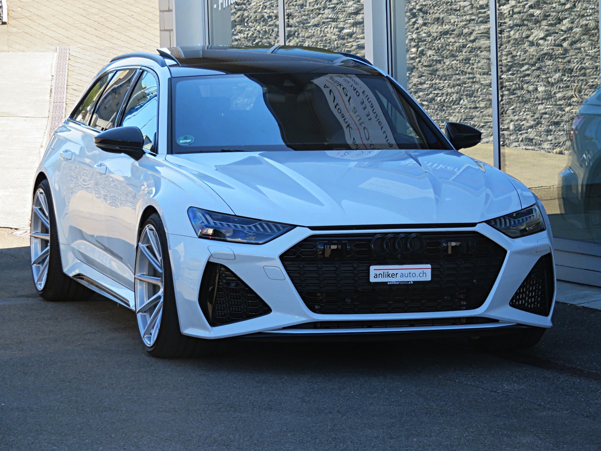 AUDI RS6 Avant 4.0 TFSI V8 quattro - 2