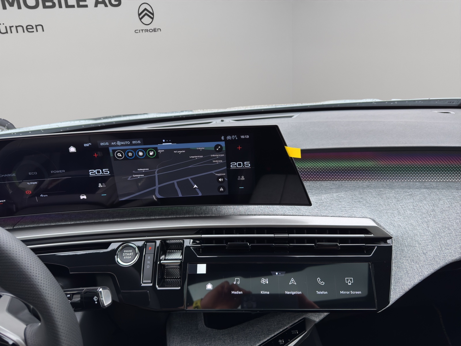 PEUGEOT 3008 e-Launch Edition AWD - 8