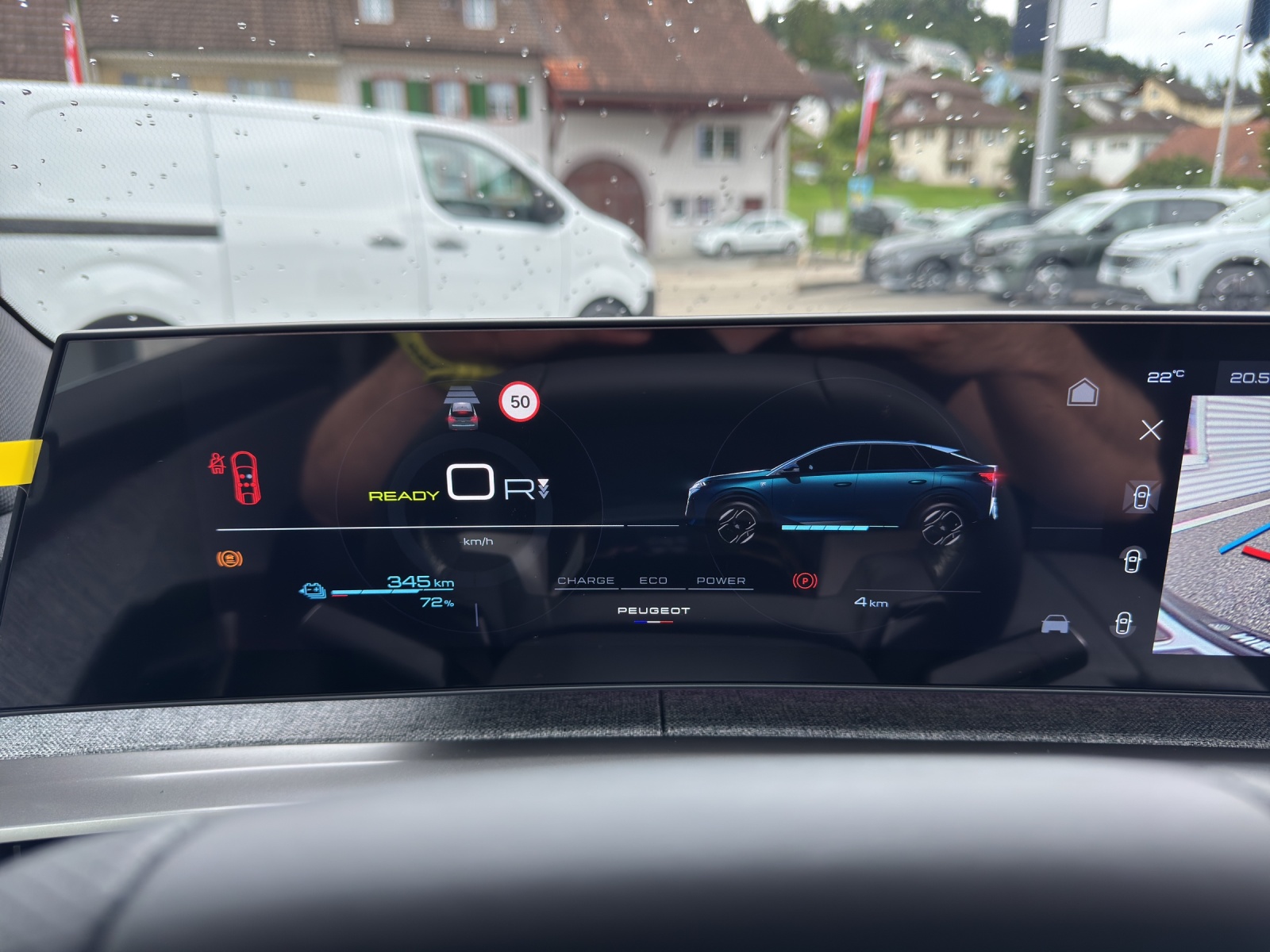 PEUGEOT 3008 e-Launch Edition AWD - 10