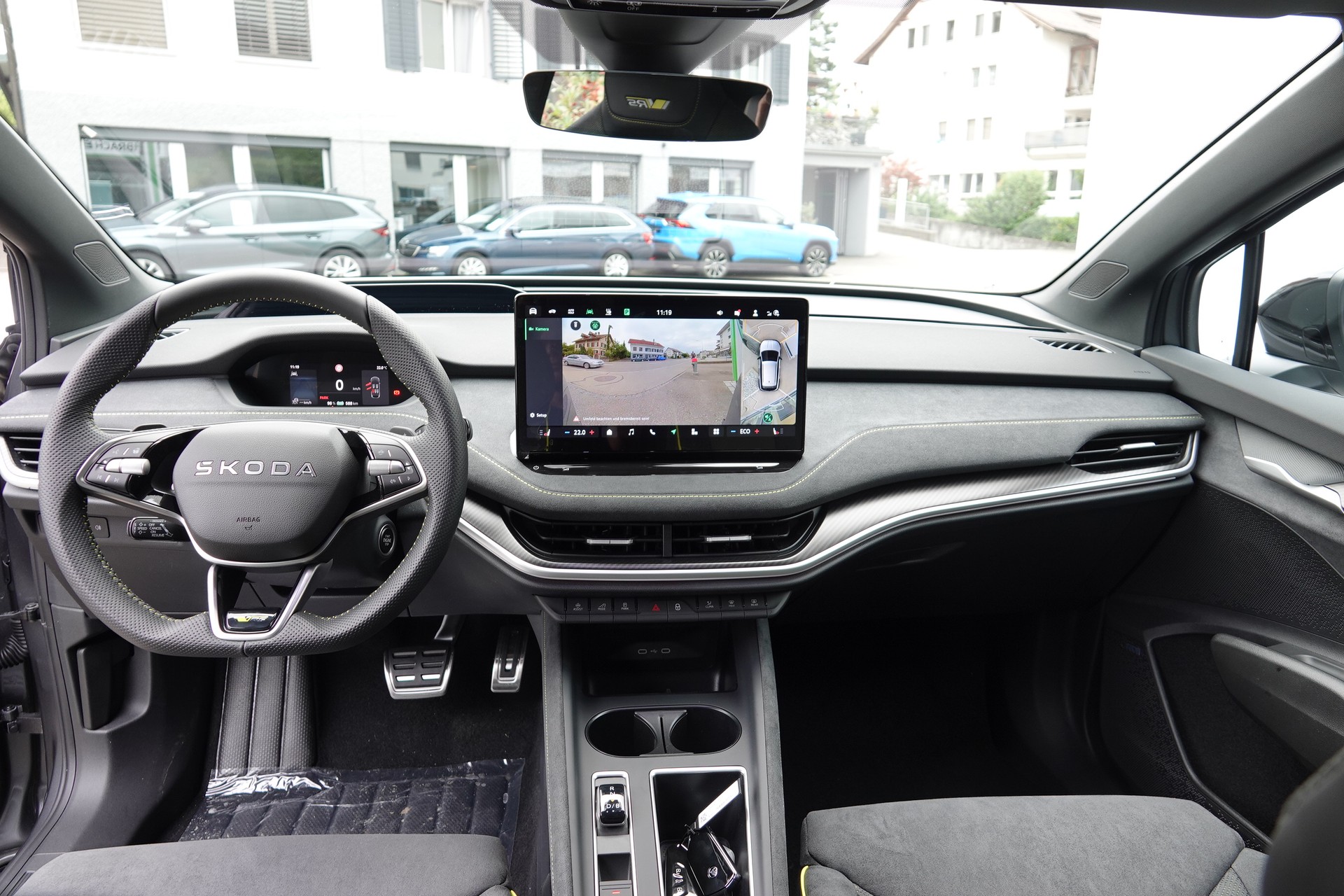 SKODA Elroq 85 RS 4x4 - 11