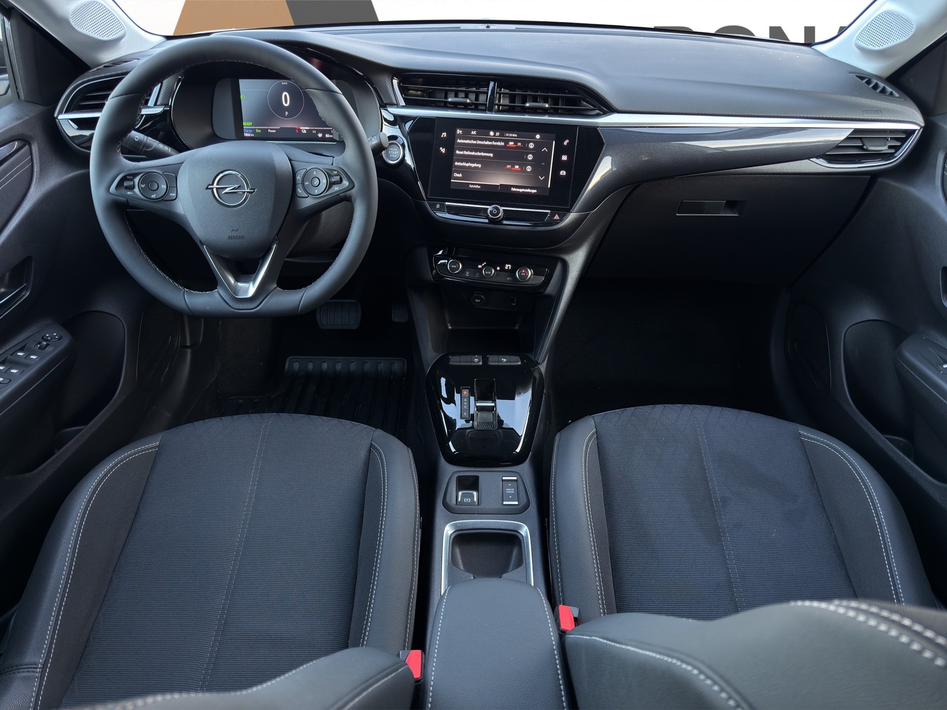 OPEL Corsa-e Elegance - 10