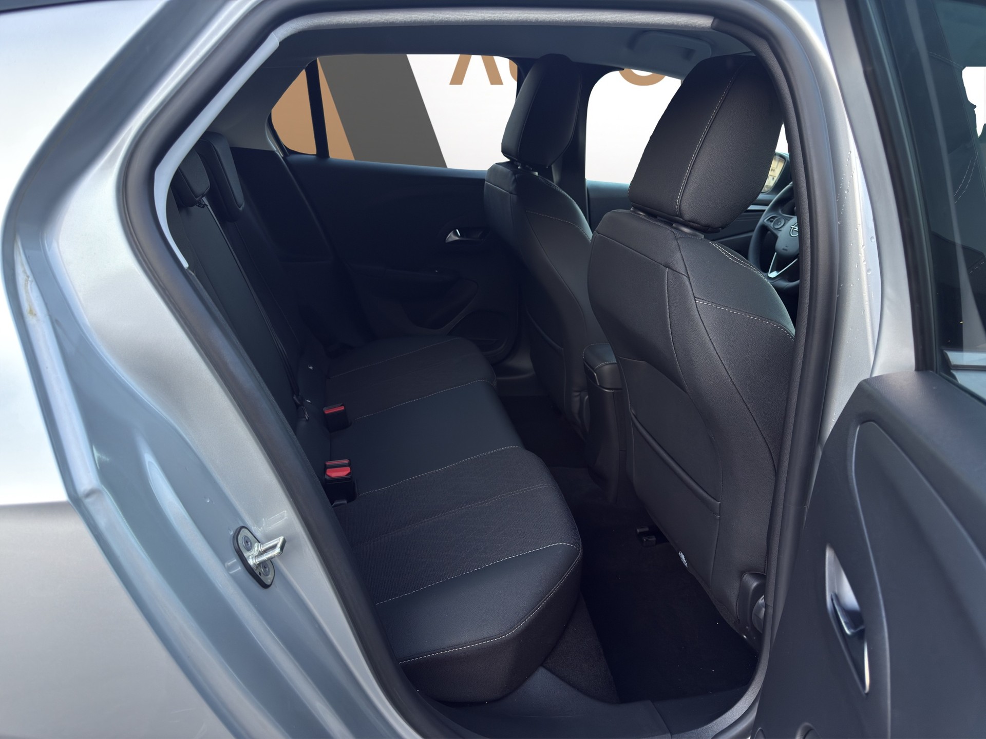 OPEL Corsa-e Elegance - 12