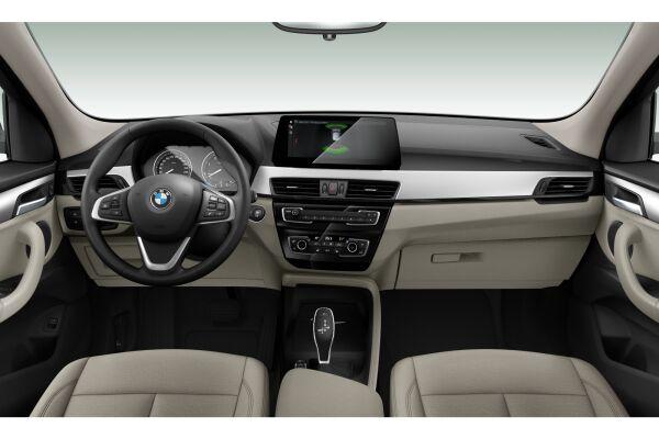 BMW X1 18d xDrive Steptronic F40 (CH) - 4