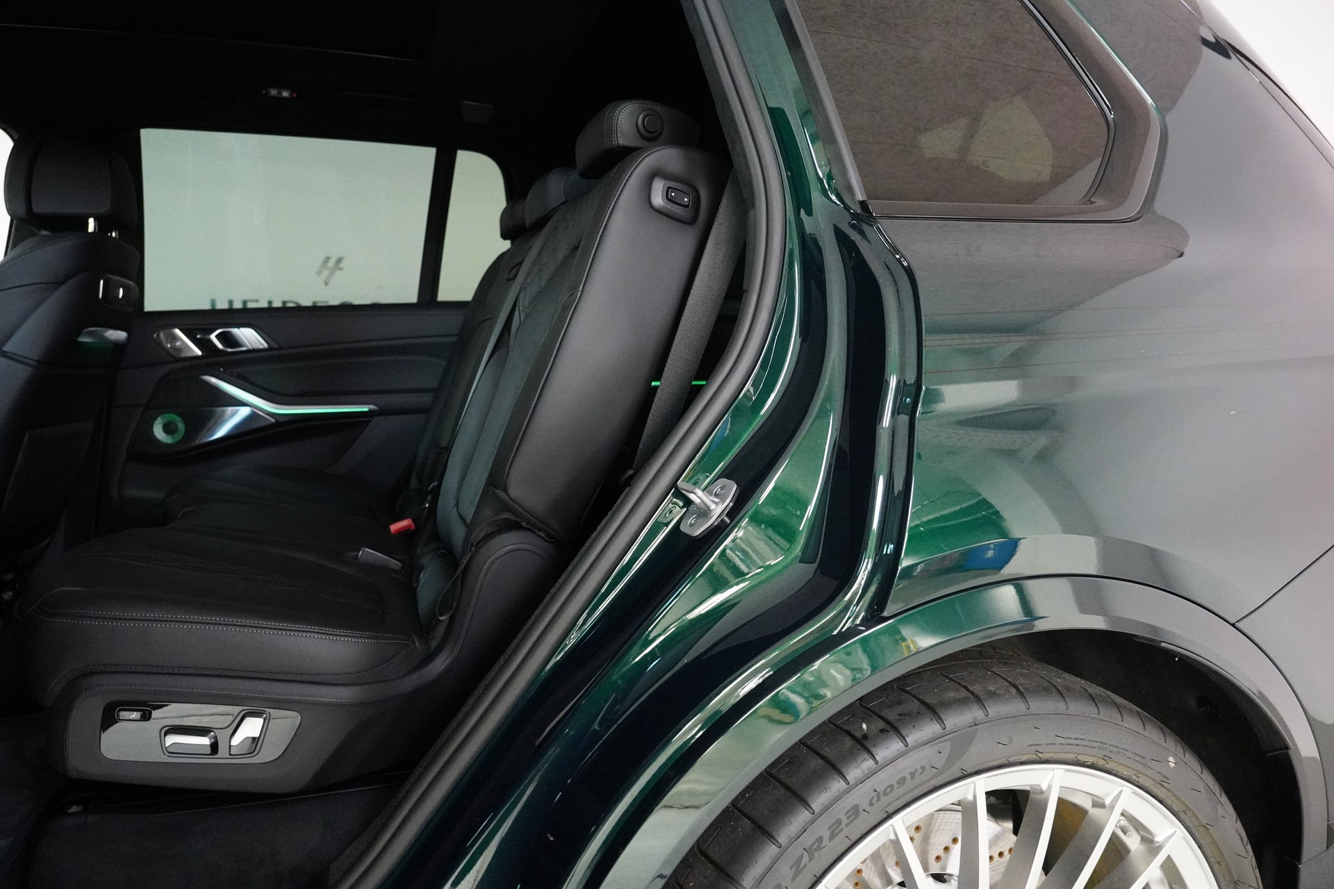 BMW-ALPINA XB 7 4.4 48V Allrad MANUFAKTUR - 13