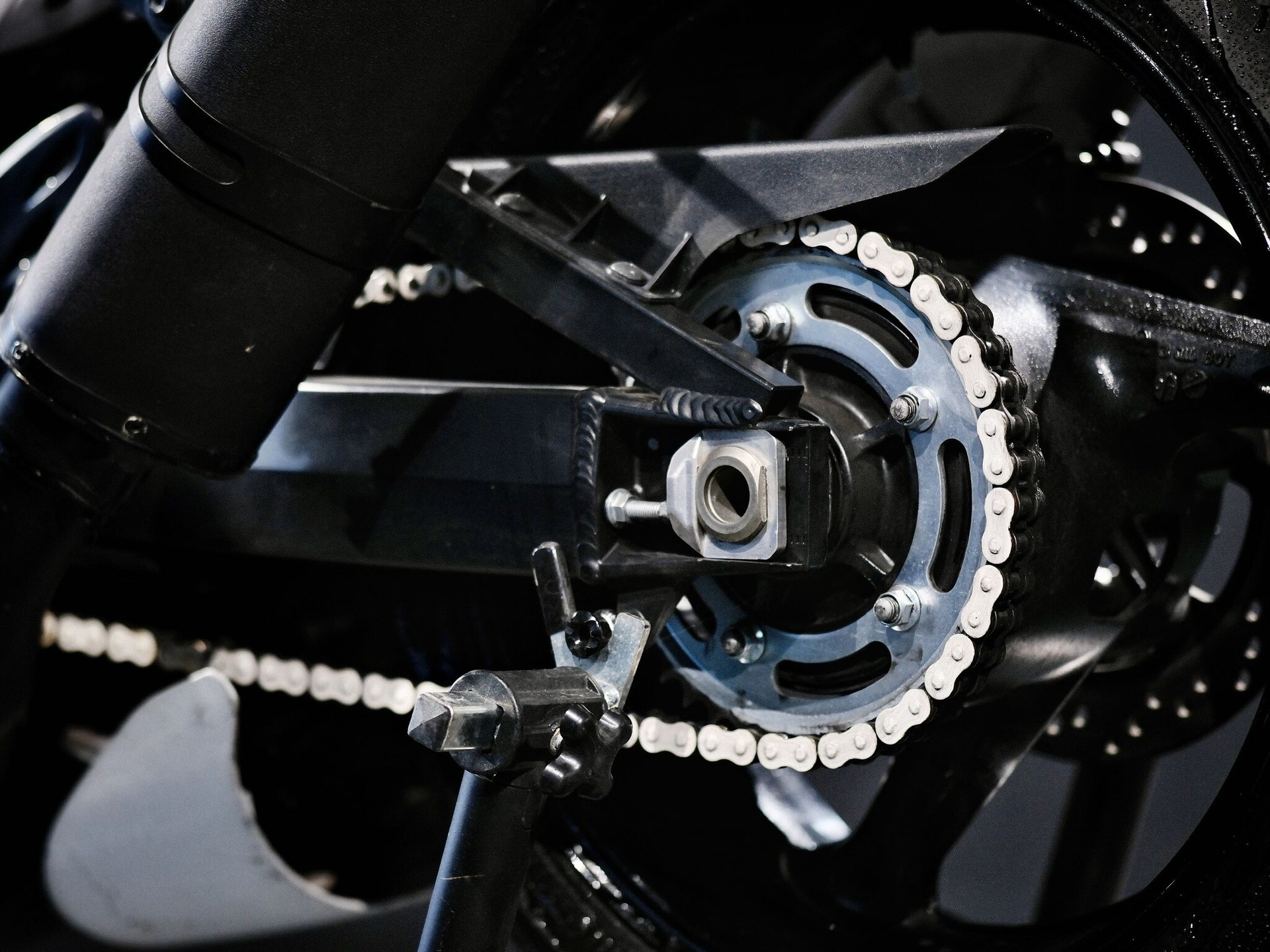 SUZUKI RZ Hayabusa K8 Streetfighter - 14