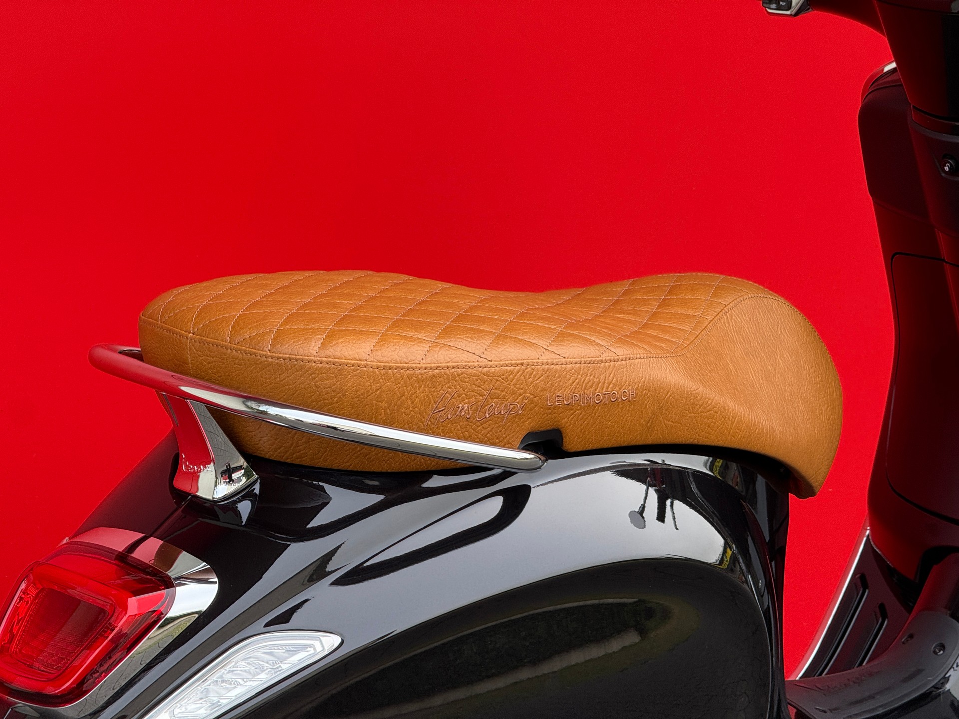 PIAGGIO Vespa 125 Primavera ABS Celebrate 40th - 8