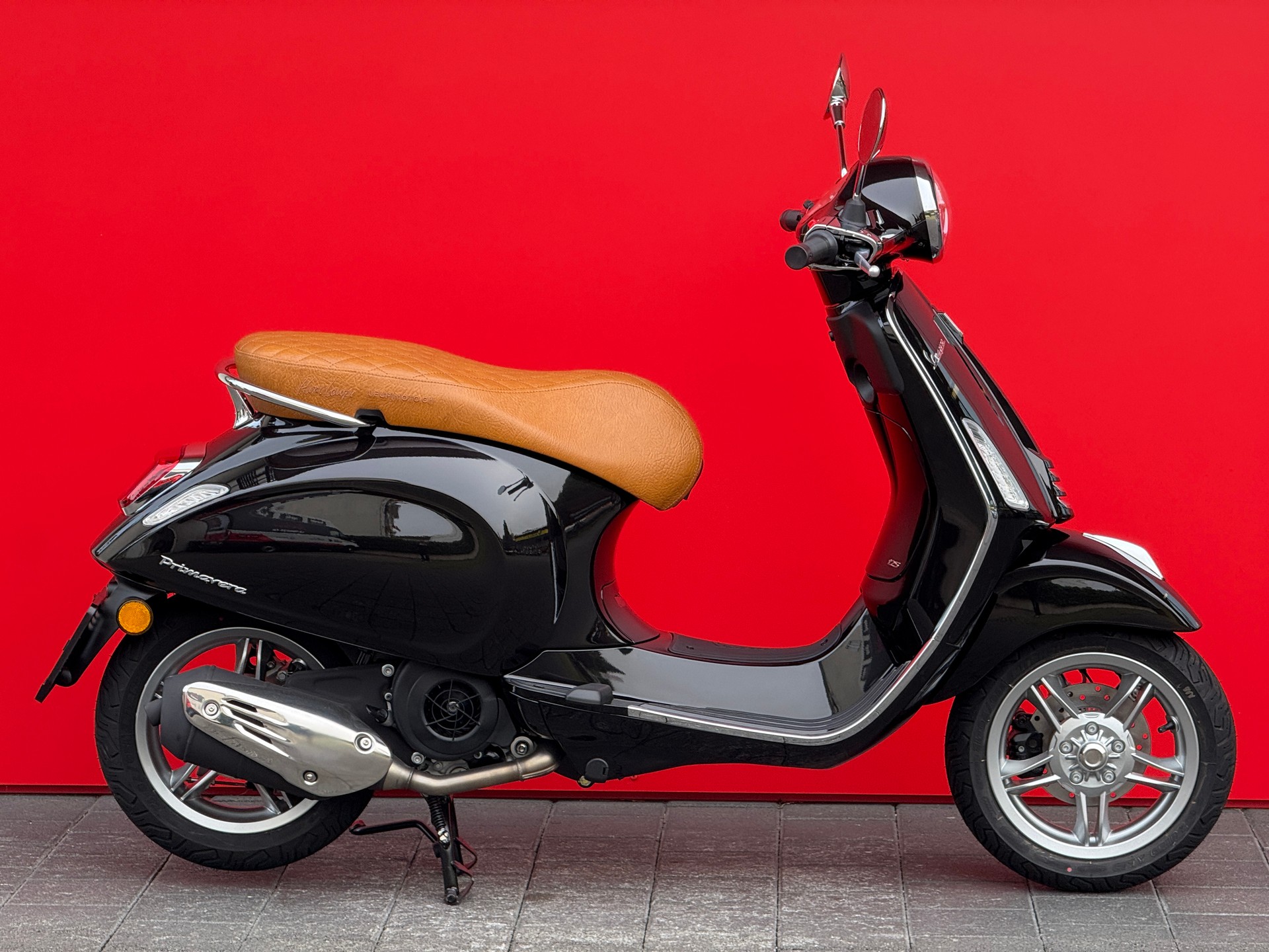 PIAGGIO Vespa 125 Primavera ABS Celebrate 40th - 13