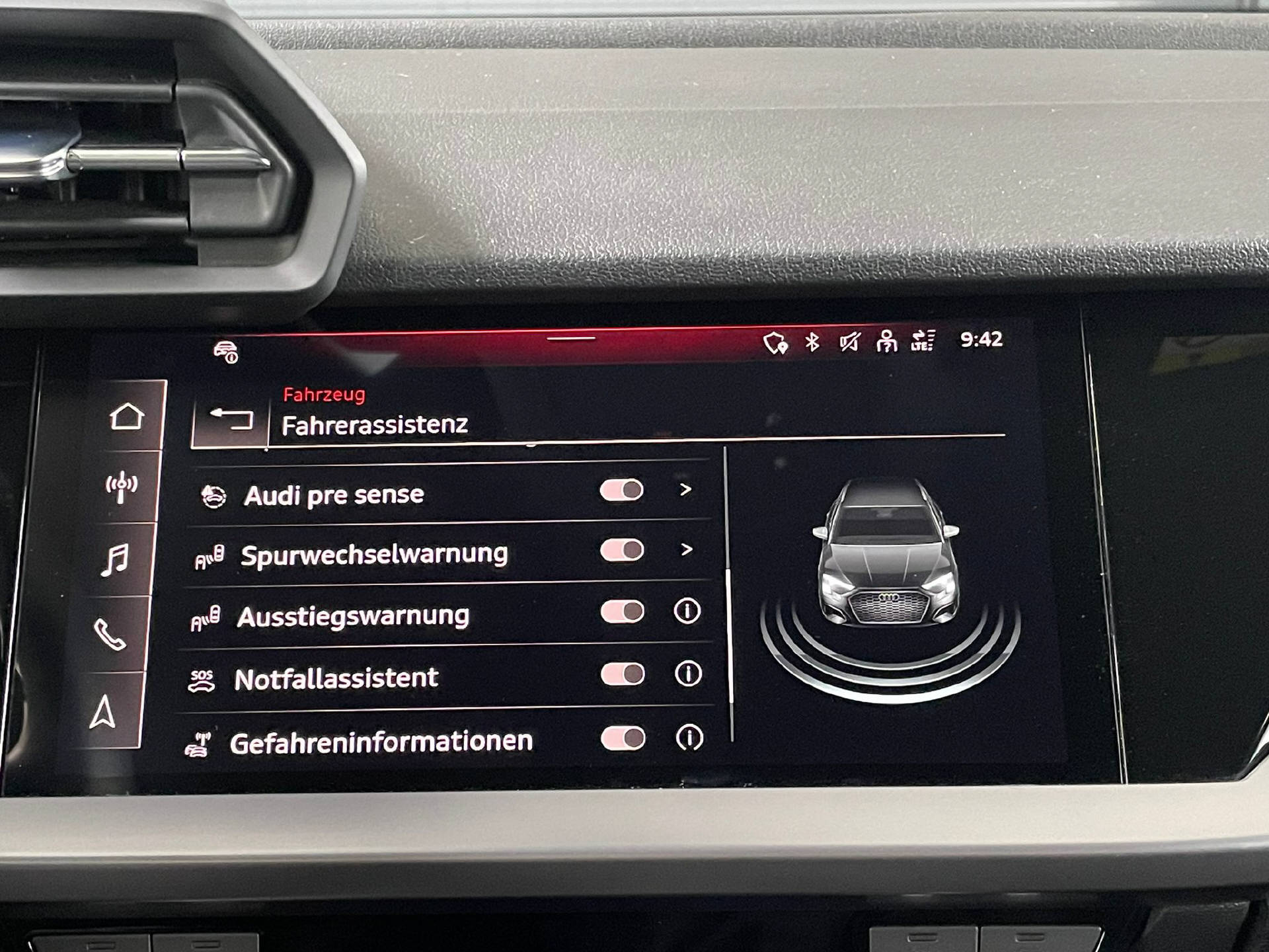 AUDI A3 Sportback 2.0 40 TFSI S Line quattro S-Tronic-14