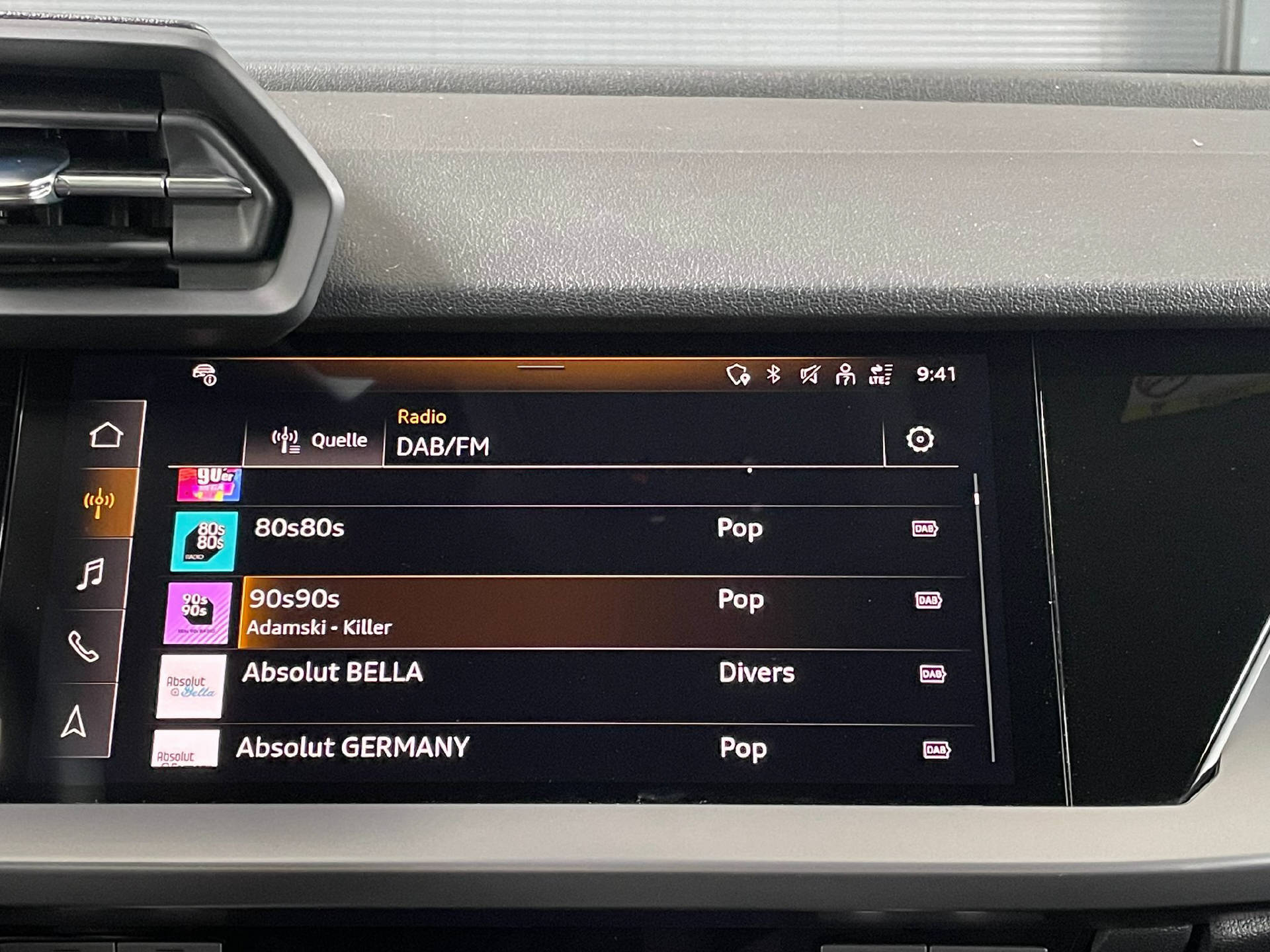 AUDI A3 Sportback 2.0 40 TFSI S Line quattro S-Tronic-15