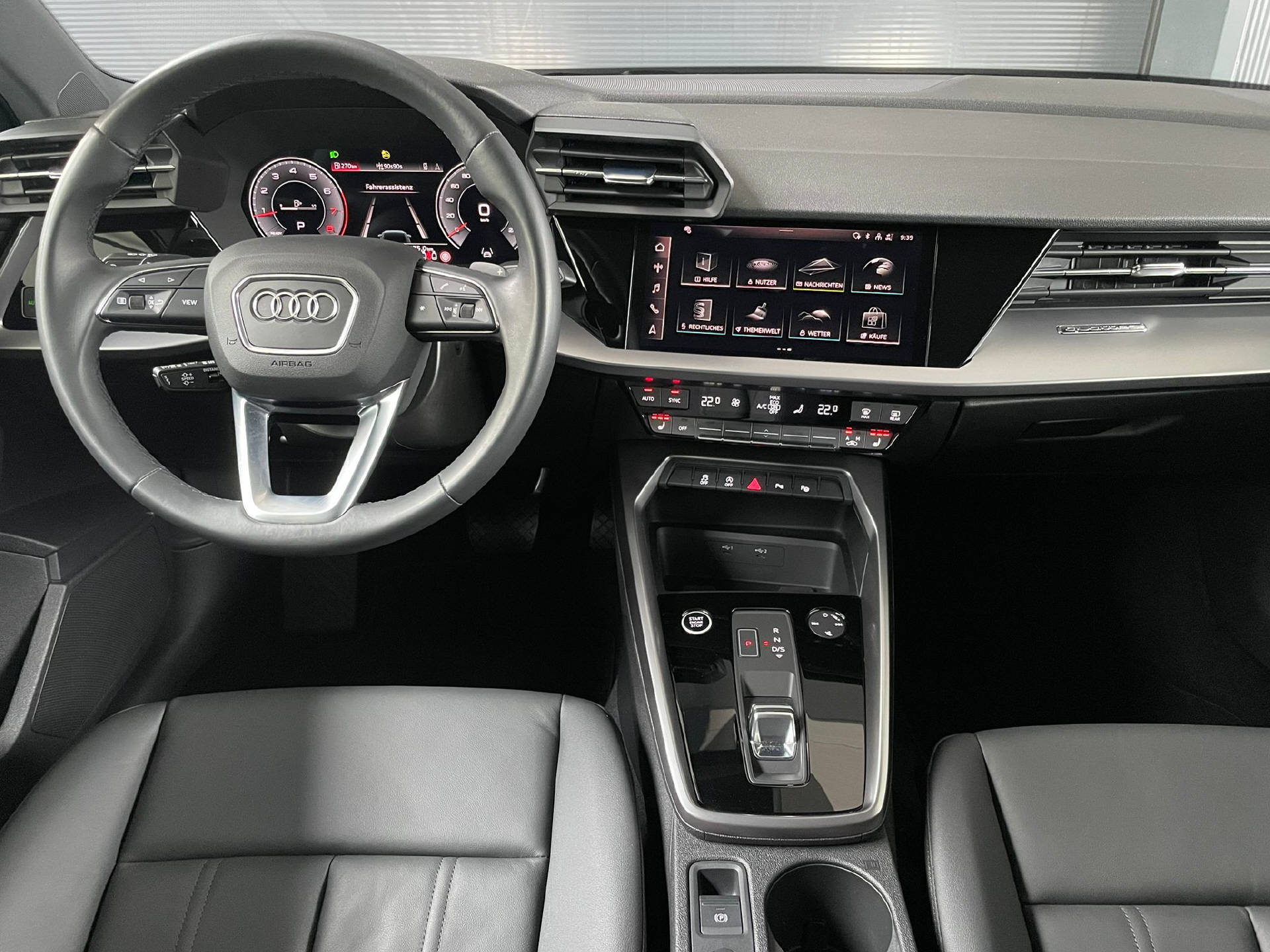 AUDI A3 Sportback 2.0 40 TFSI S Line quattro S-Tronic-7