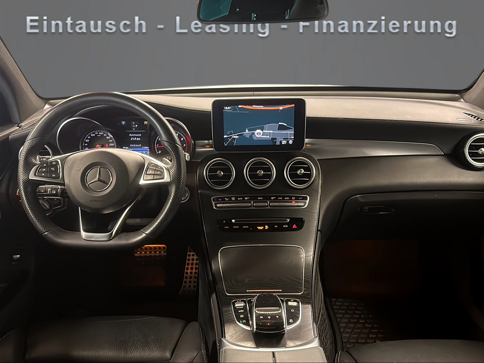 MERCEDES-BENZ GLC 250 AMG Line 4Matic 9G-Tronic - 9