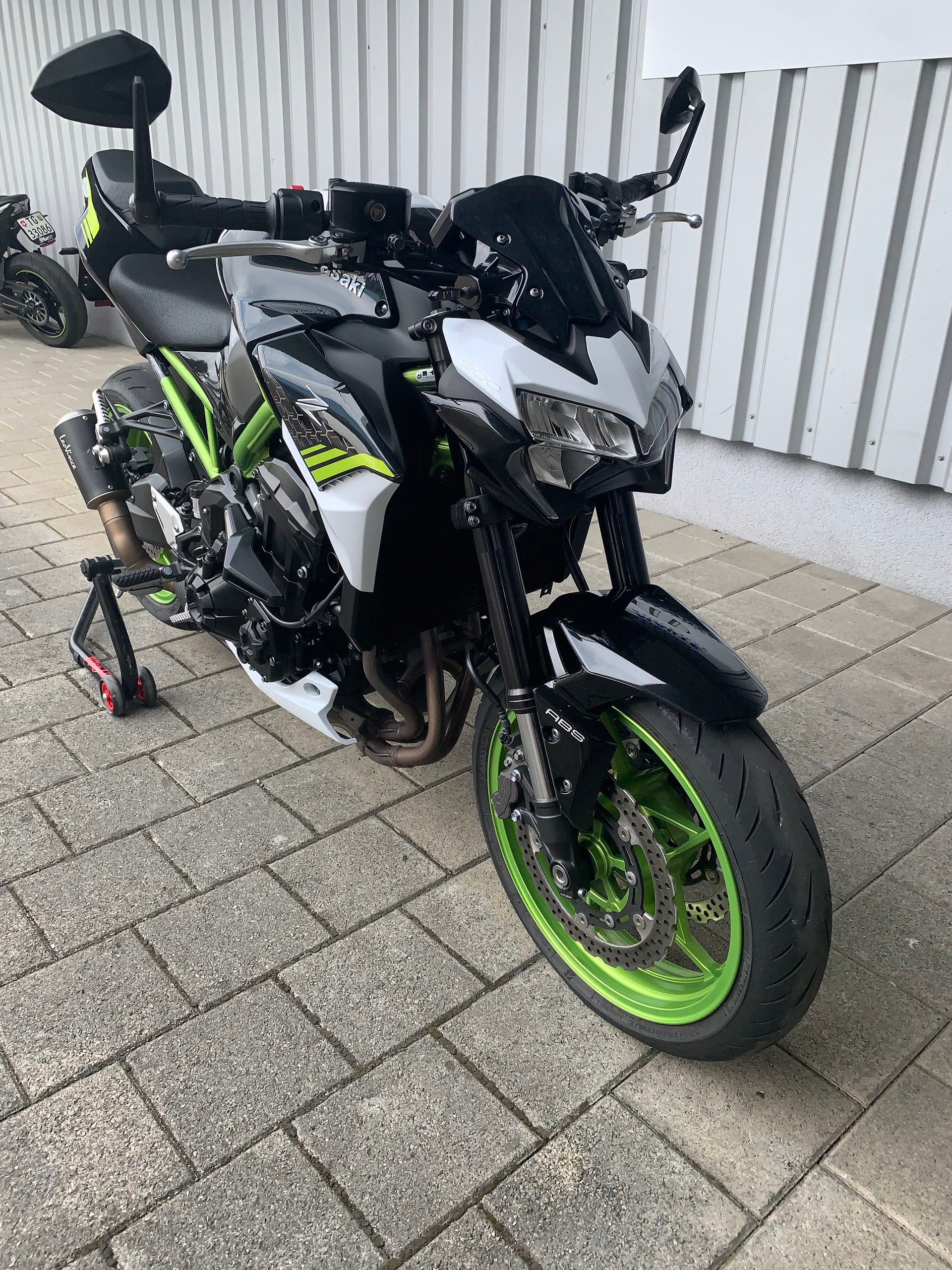 KAWASAKI Z 900 (35kW) - 3