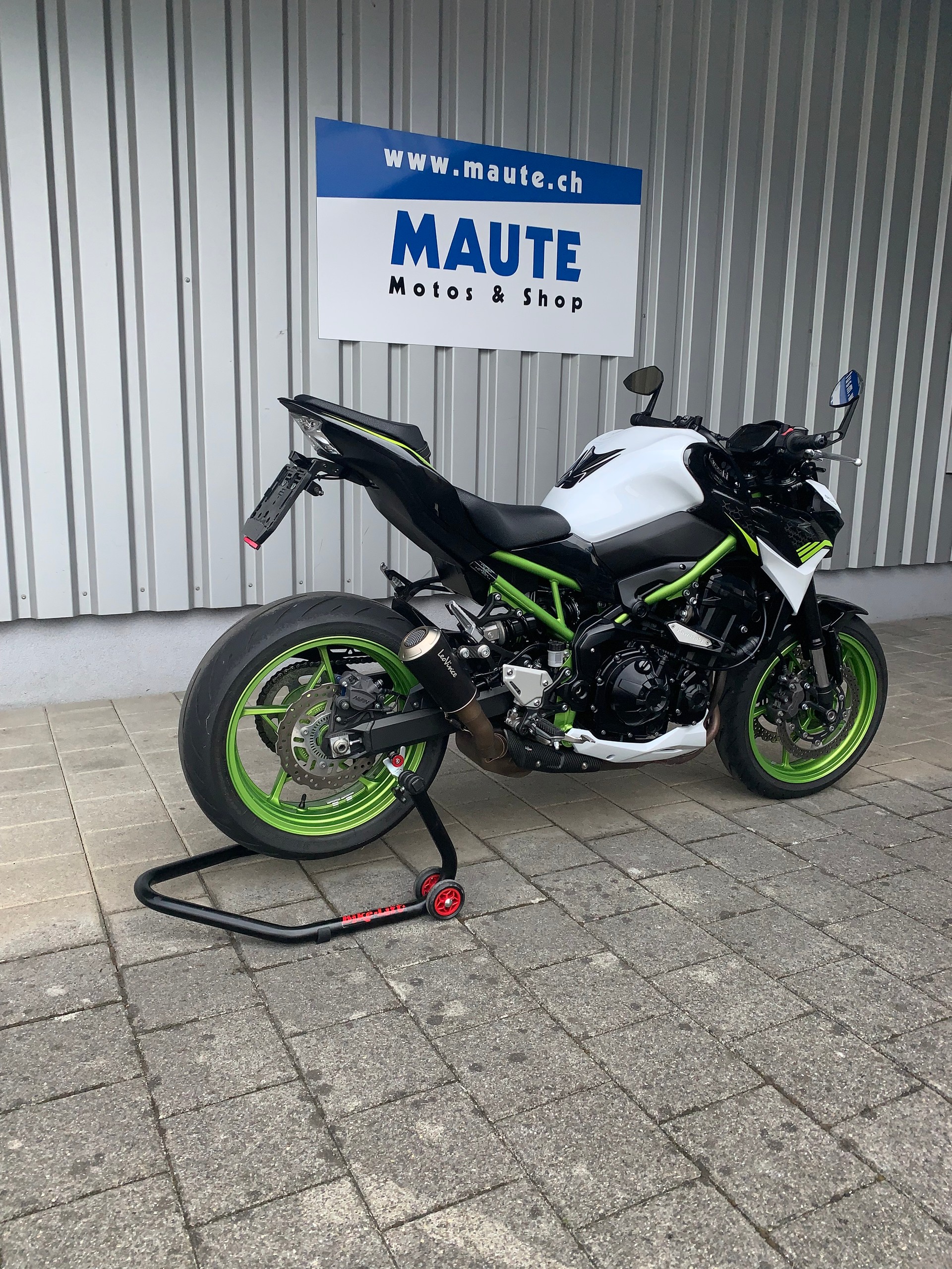 KAWASAKI Z 900 (35kW) - 5