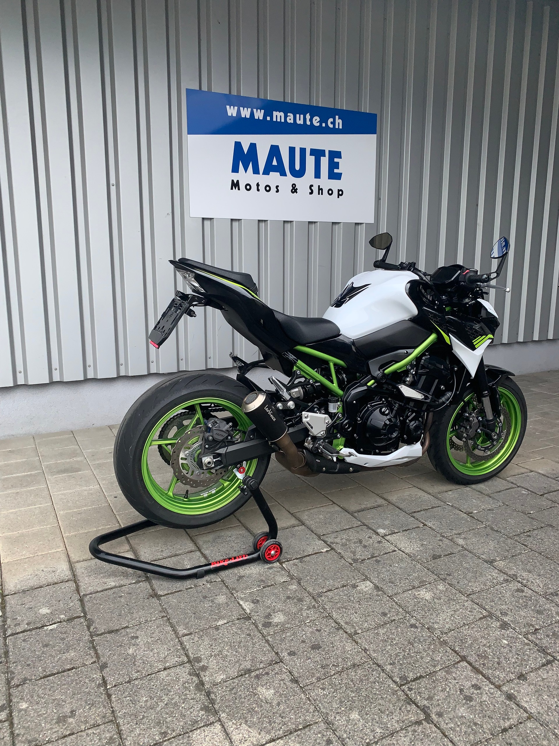 KAWASAKI Z 900 (35kW) - 6