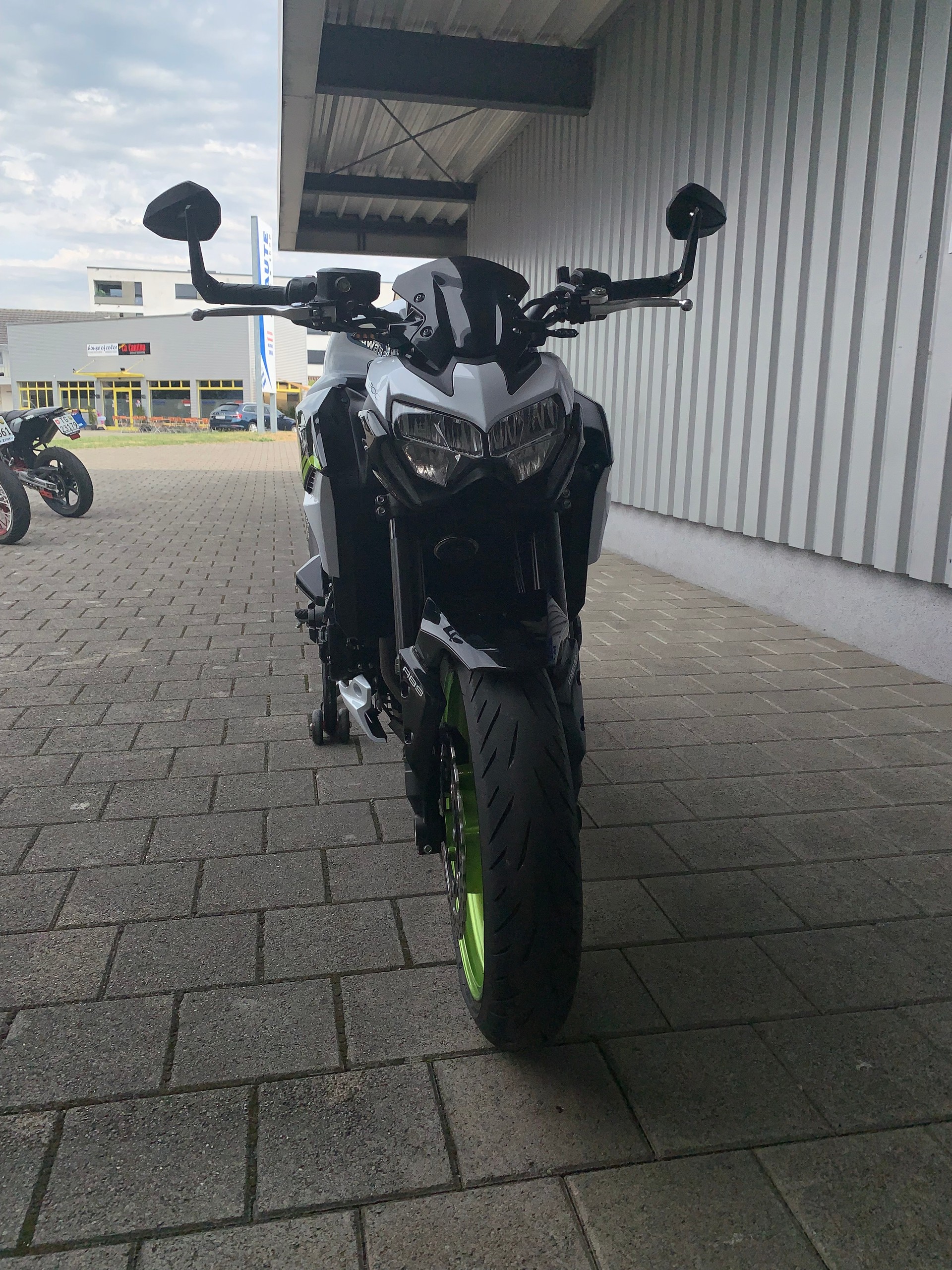 KAWASAKI Z 900 (35kW) - 4