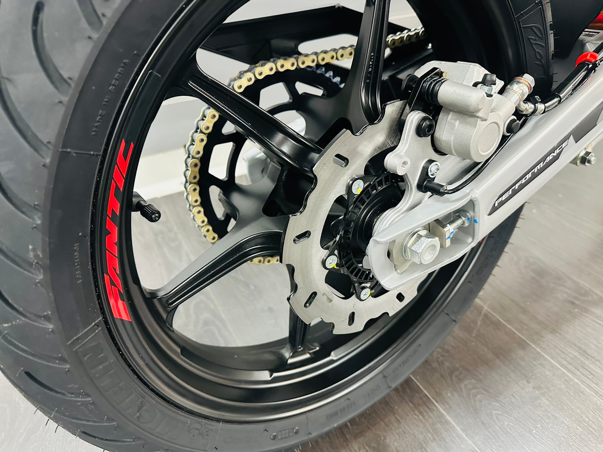 FANTIC XMF 125 Performance Motard - 8