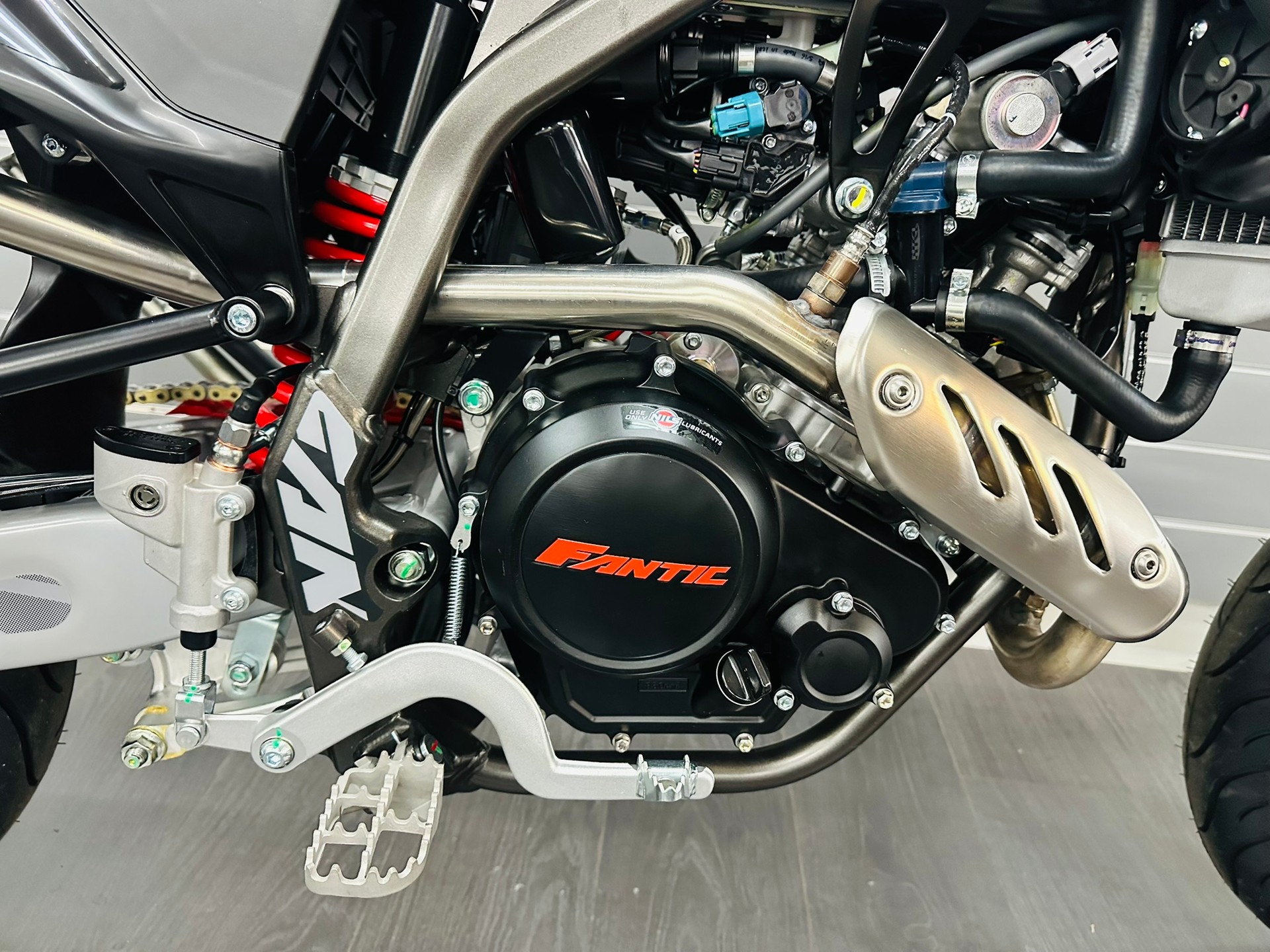 FANTIC XMF 125 Performance Motard - 4