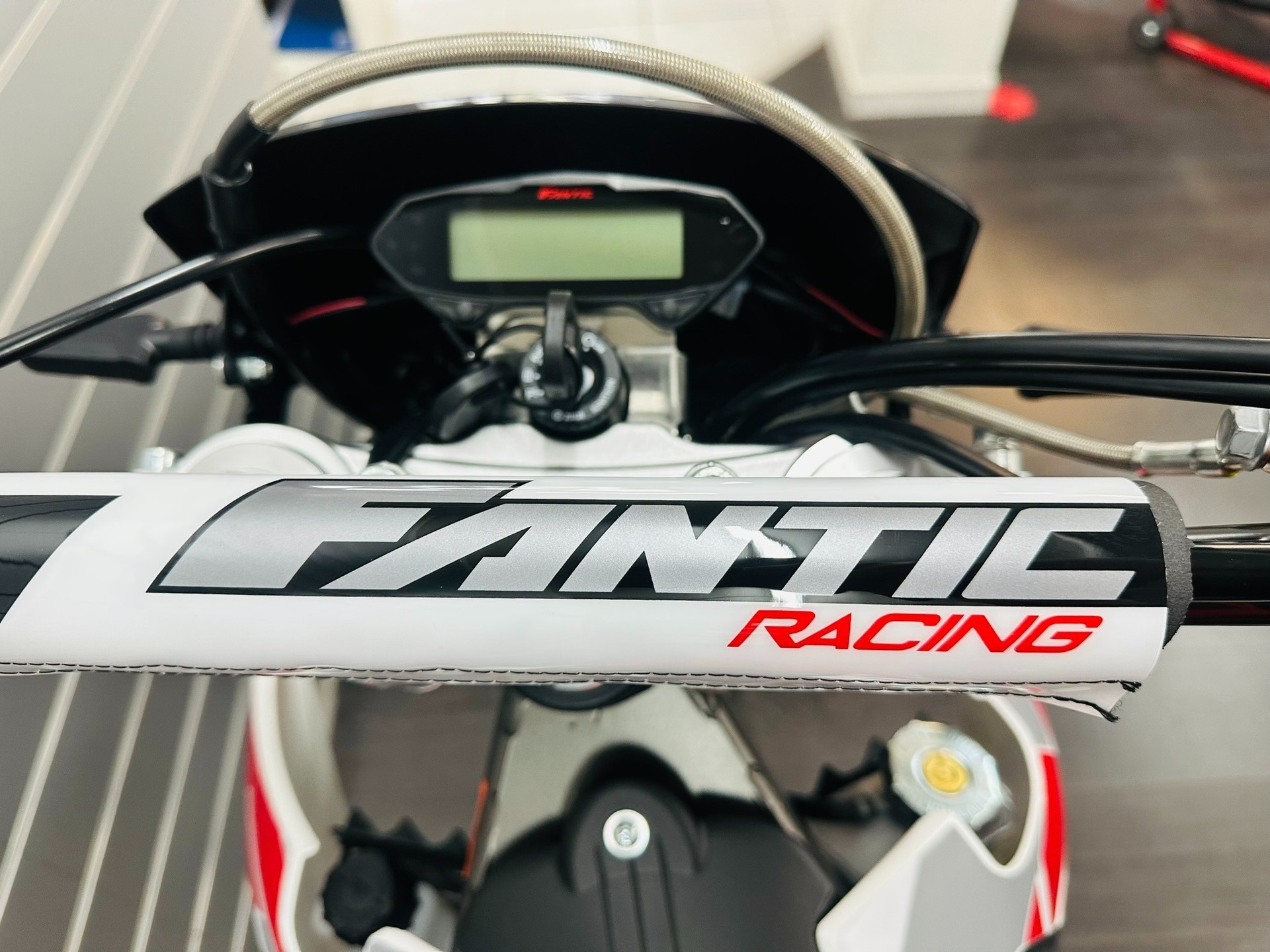 FANTIC XMF 125 Performance Motard - 7