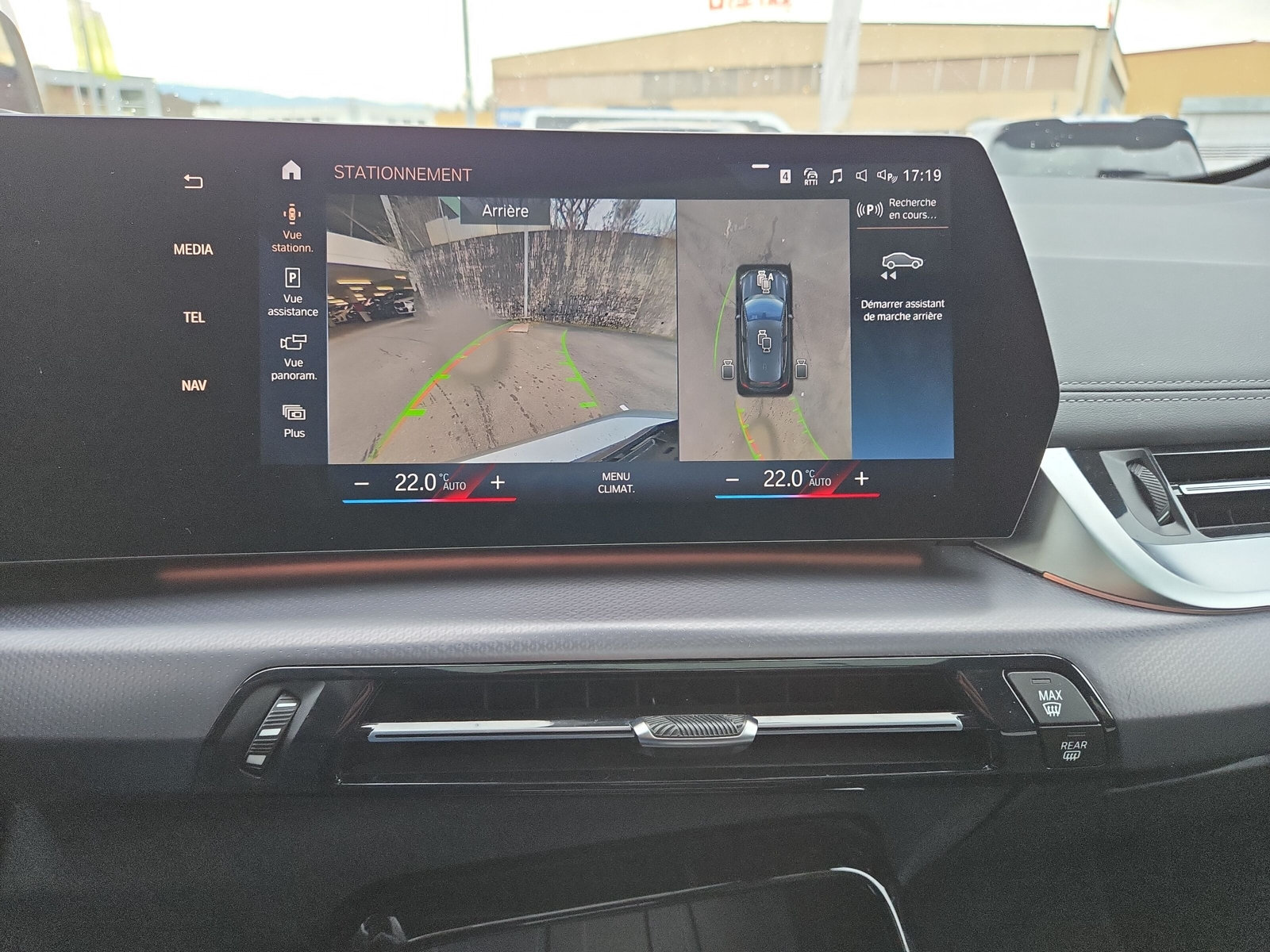 BMW 223i Active Tourer xDrive M Sport DKG - 16