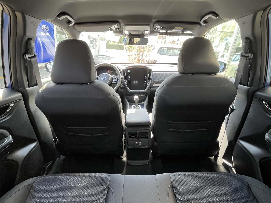 SUBARU Forester Station 2.0i e-Boxer Swiss Plus - 6